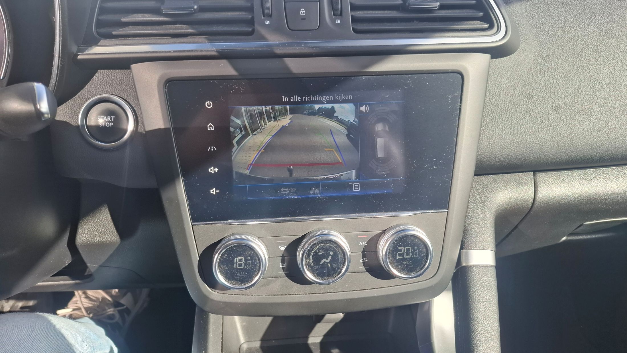 Renault Kadjar AUTOMAAT TCe 140 Pk, airco,GPS, camera, trekhaak