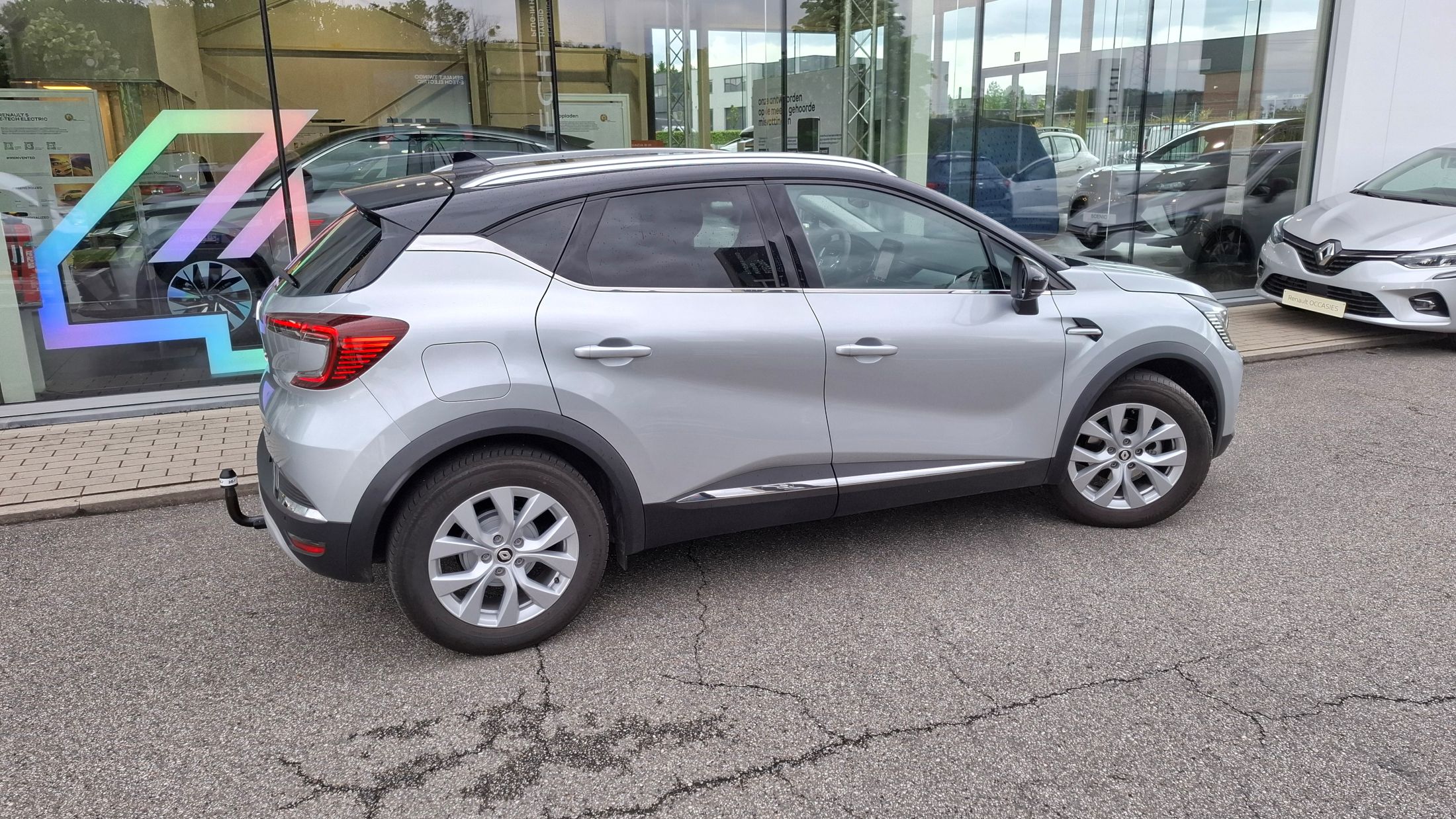 Renault Captur TCe 90, airco, GPS, trekhaak, camera, 15494km