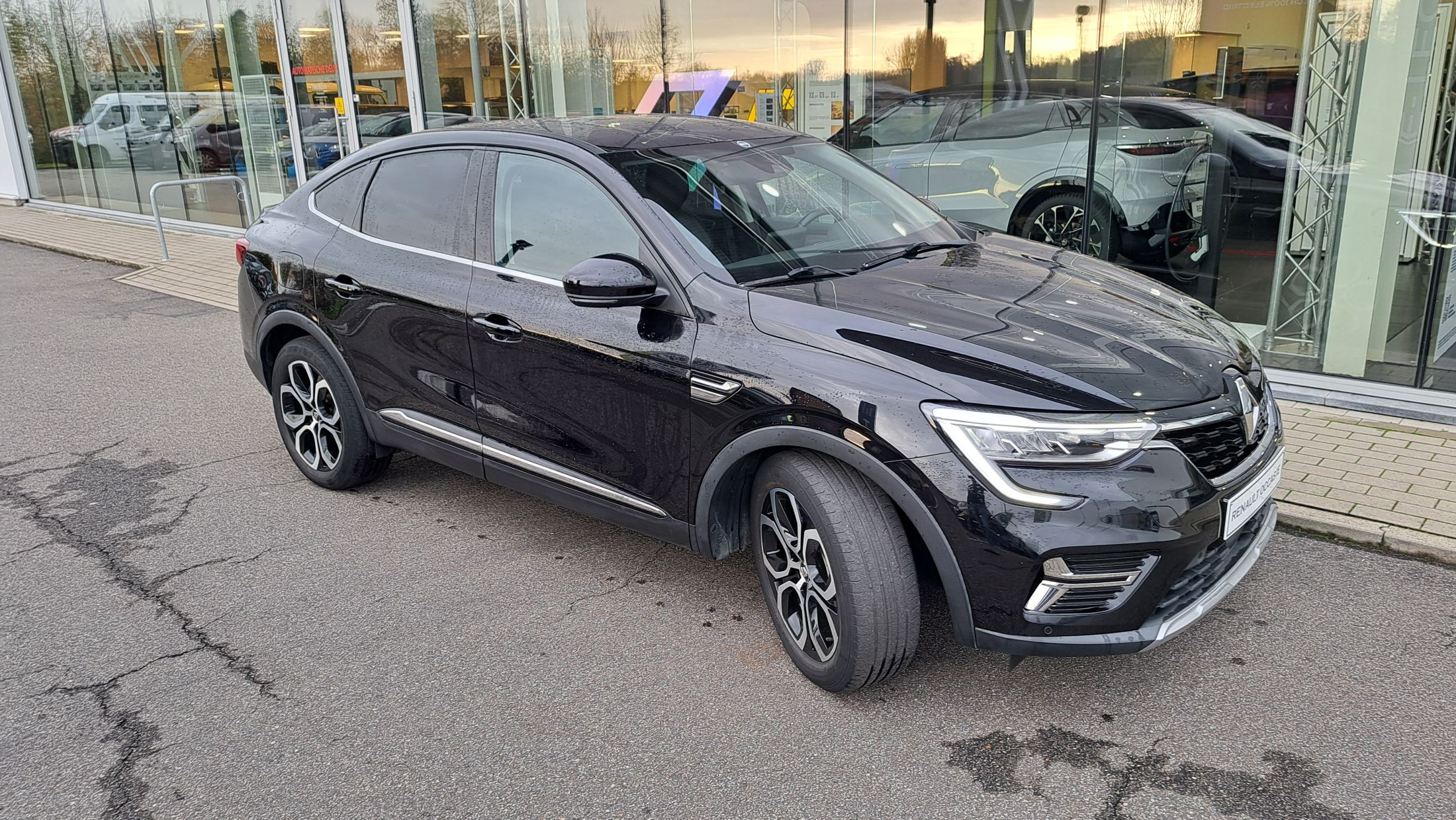 Renault Arkana E-Tech Full Hybrid, GPS, camera, dodehoekwaarschuwing.