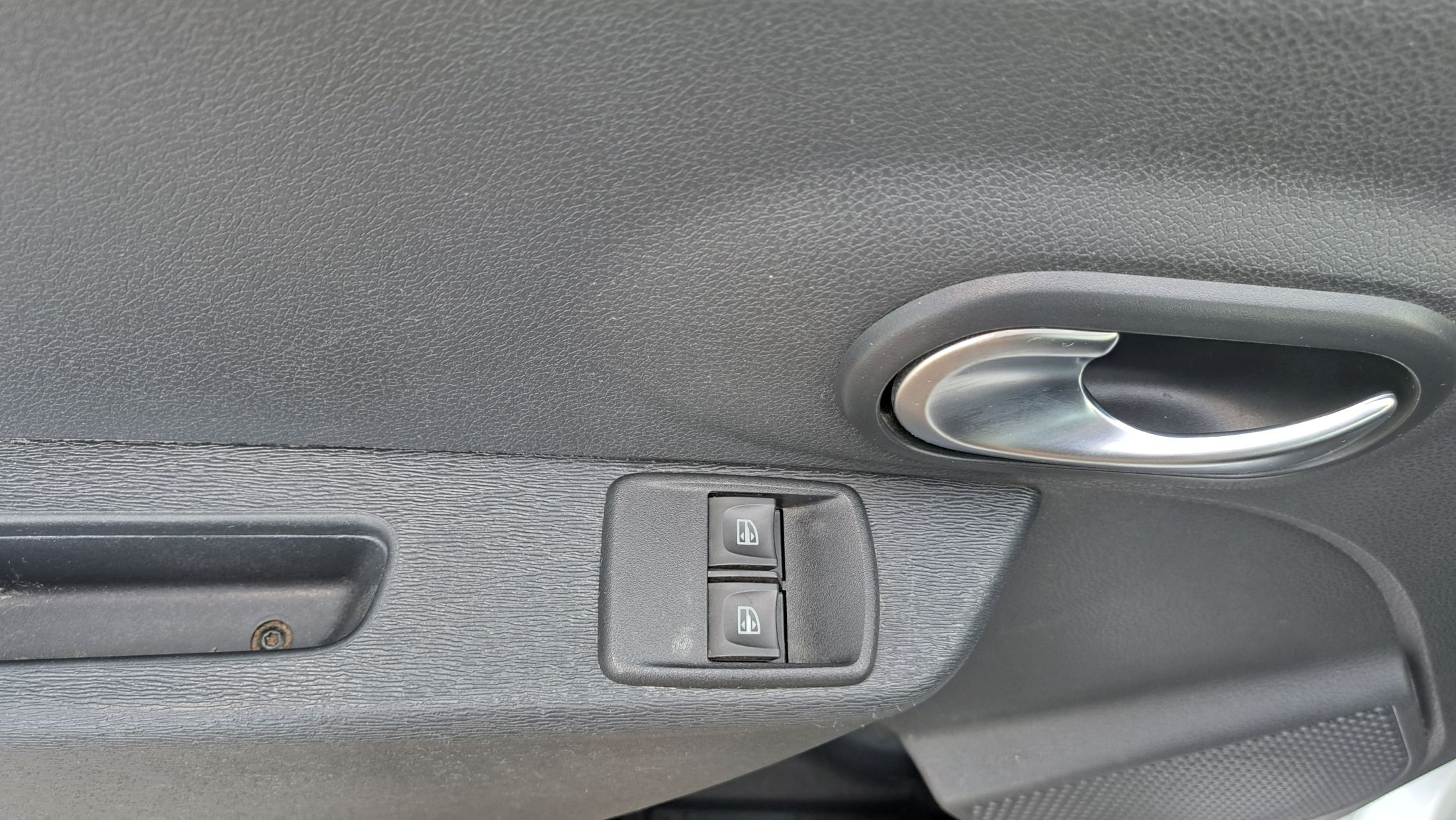 Dacia Dokker 1332cc 130Pk, GPS, sensor A, schuifdeur L+R