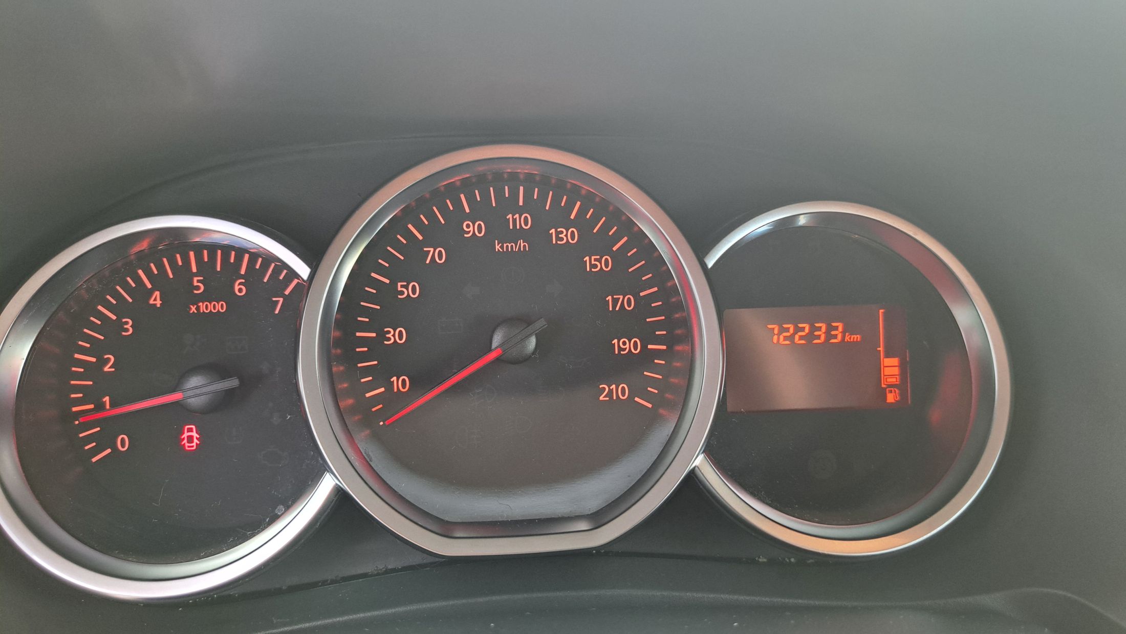 Dacia Dokker 1332cc 130Pk, GPS, sensor A, schuifdeur L+R