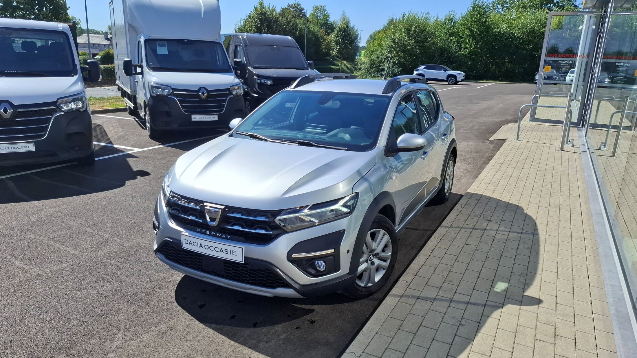 Dacia Stepway 90Pk benz+LPG, airco, GPS, camera, dodehoekwaarschuwing.
