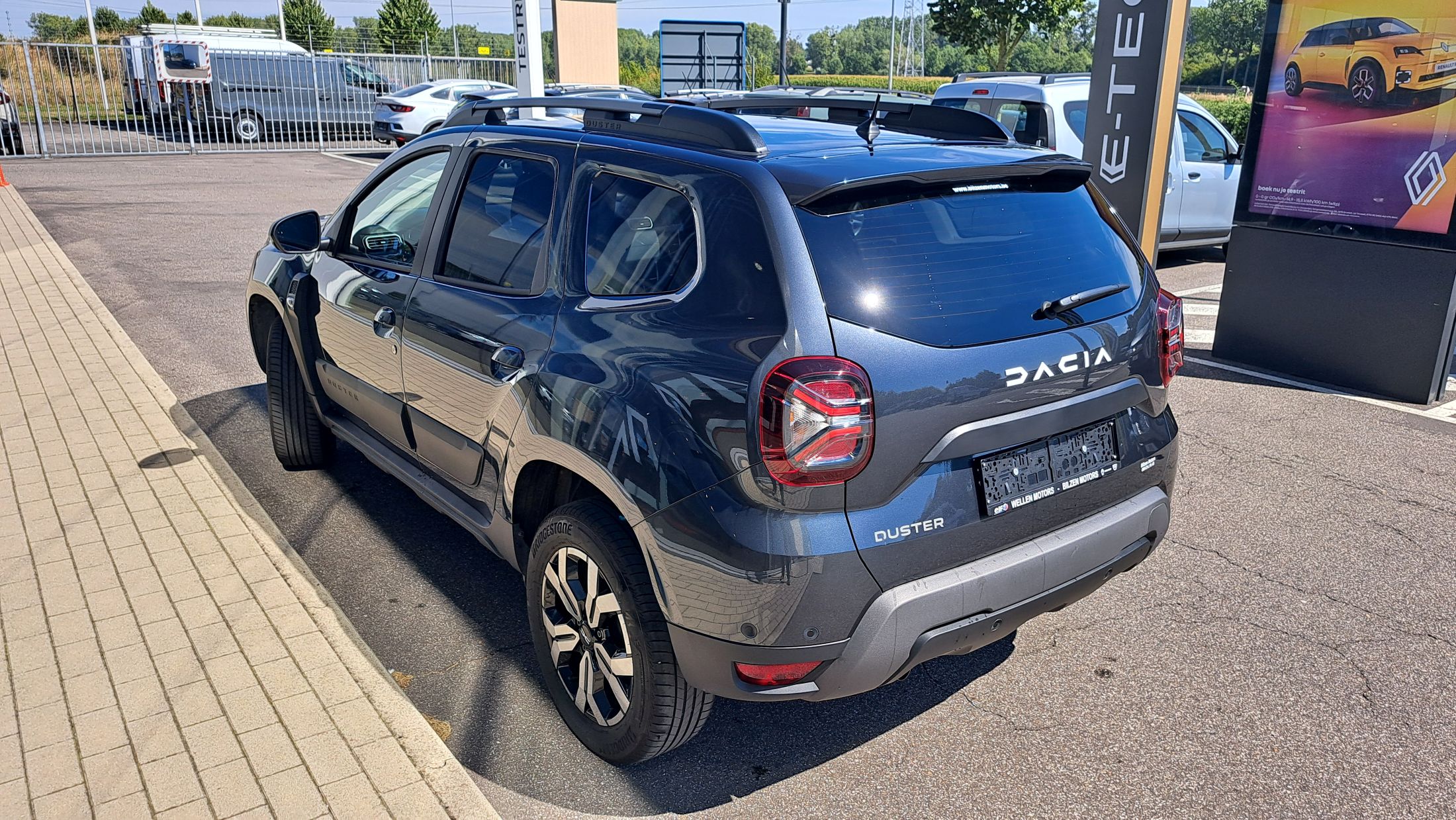 Dacia Duster TCe 130Pk, airco, GPS, dodehoekw, camera, sensoren V+A