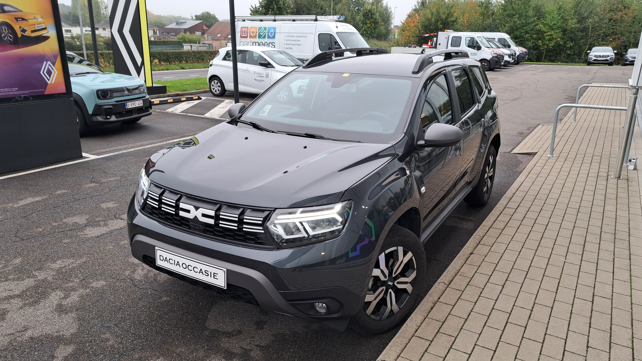 Dacia Duster TCe 90, airco, GPS, camera, dodehoekwaarschuwing, sensor V+A