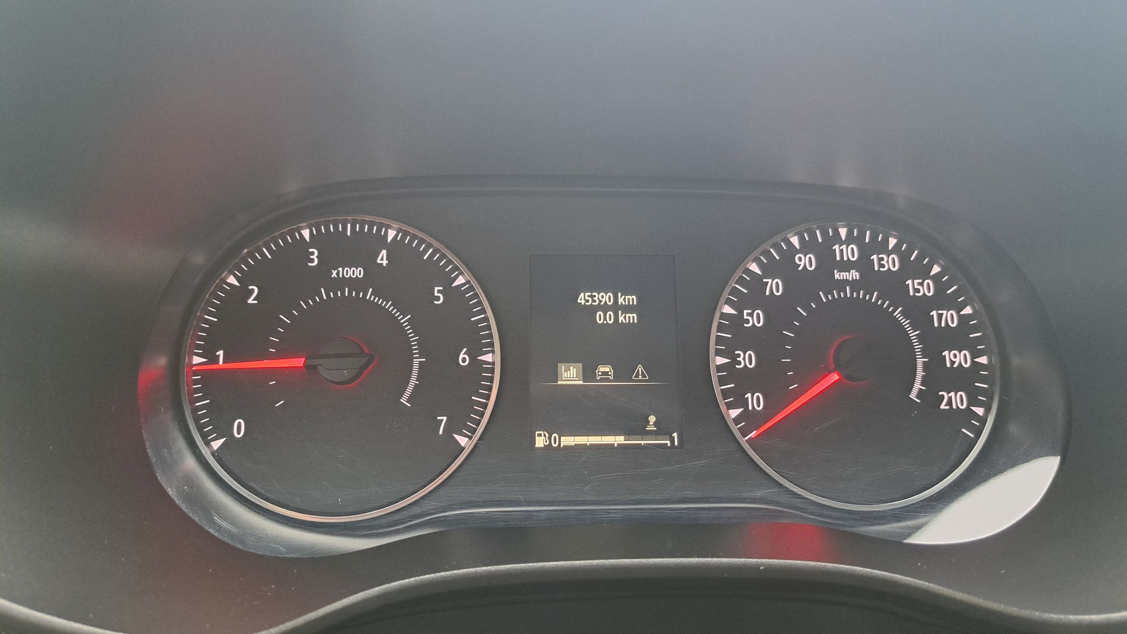 Dacia Sandero Stepway TCe90, GPS, camera, sensoren V+A, dodehoekwaarschuwing