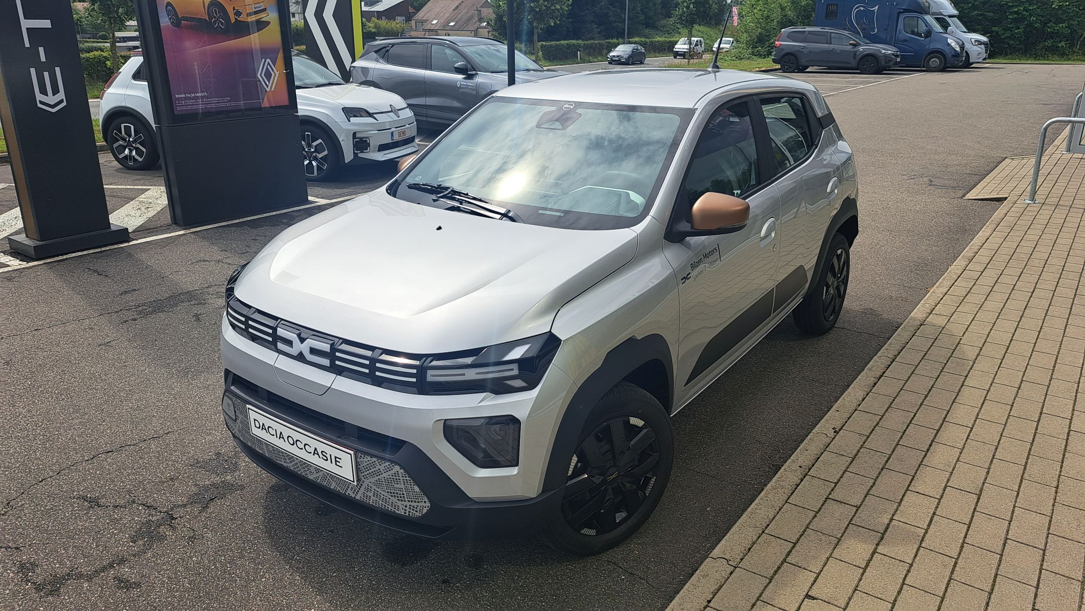 Dacia Spring Extreme 65 Pk, GPS, airco, sensoren A, camera