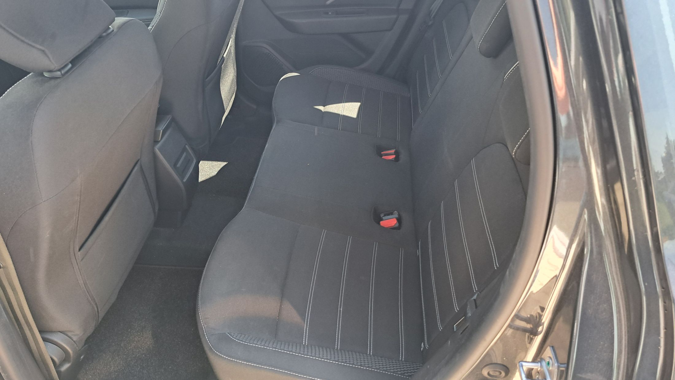 Dacia Duster TCe 130Pk, airco, GPS, dodehoekw, camera, sensoren V+A