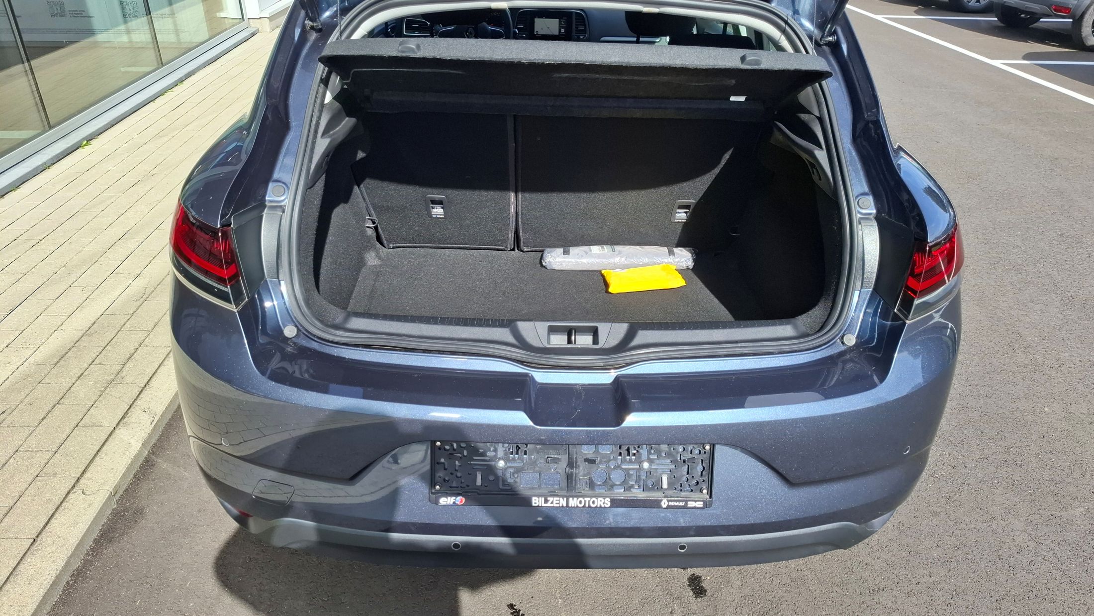 Renault Megane TCe 115 Pk, airco, GPS, camera, sensoren V+A