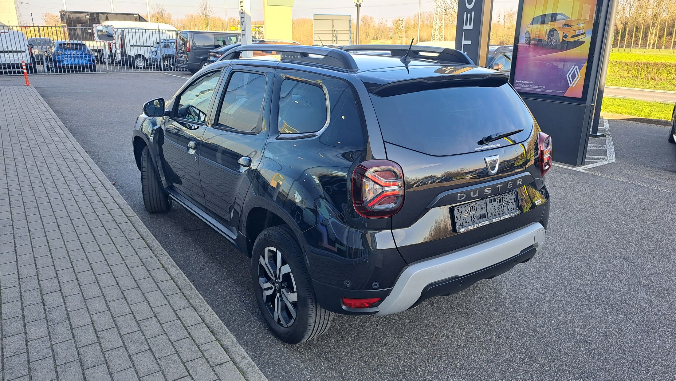 Dacia Duster TCe 90, airco, GPS, camera, dodehoekw, 33231 Km