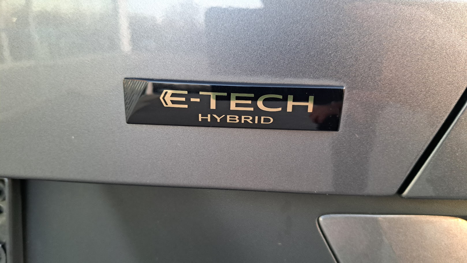 Renault Arkana E-Tech Hybrid 1,6cc -145Pk, 19700 € + BTW - DEMOWAGEN