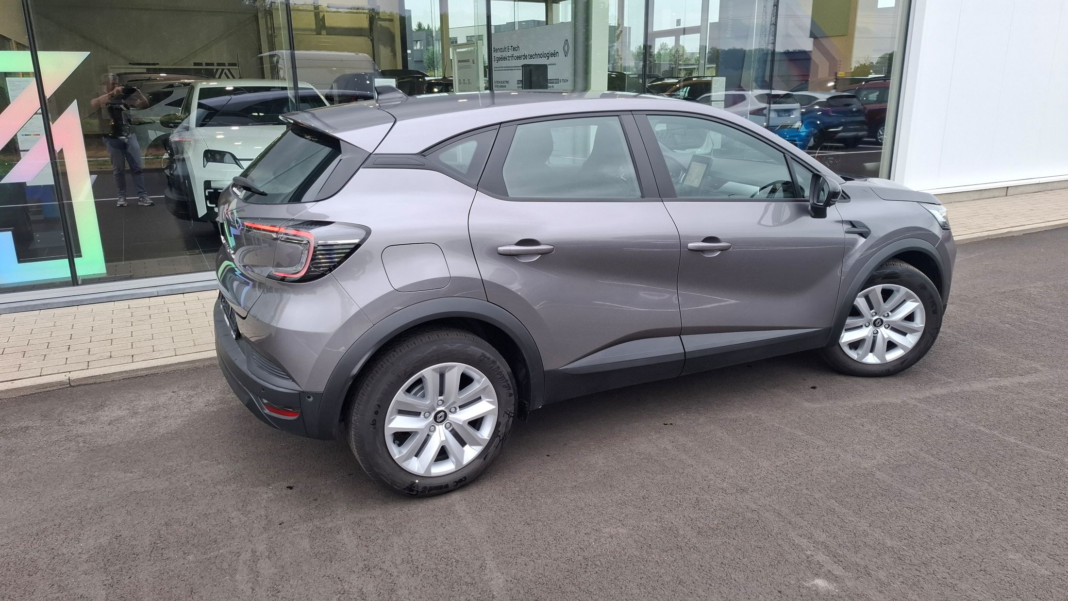Renault Captur TCe 90, airco, GPS, sensoren V+A, camera
