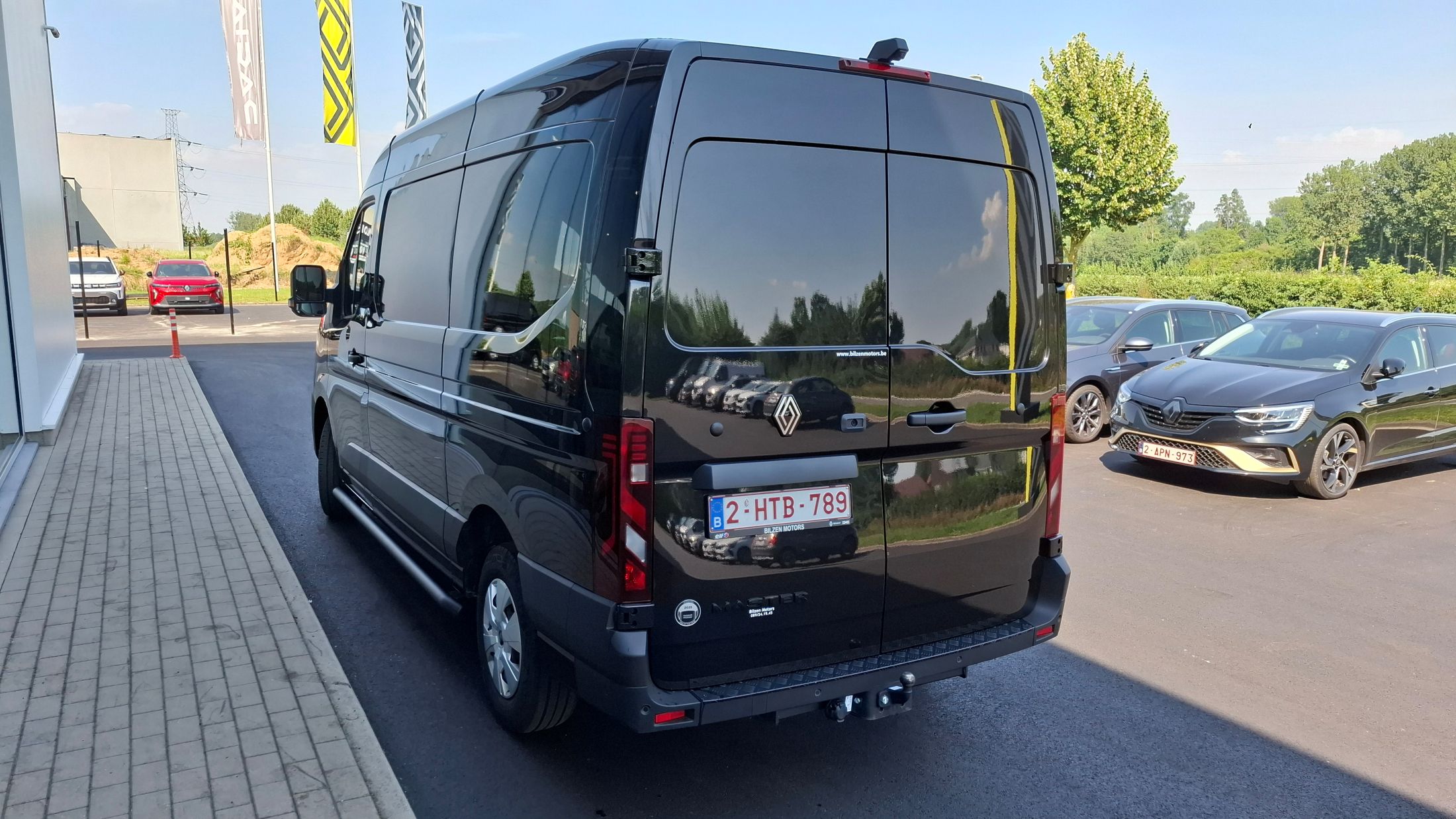 Renault Master L2H2, 150Pk AUTOMAAT, sensor V+A, camera, trekhaak.