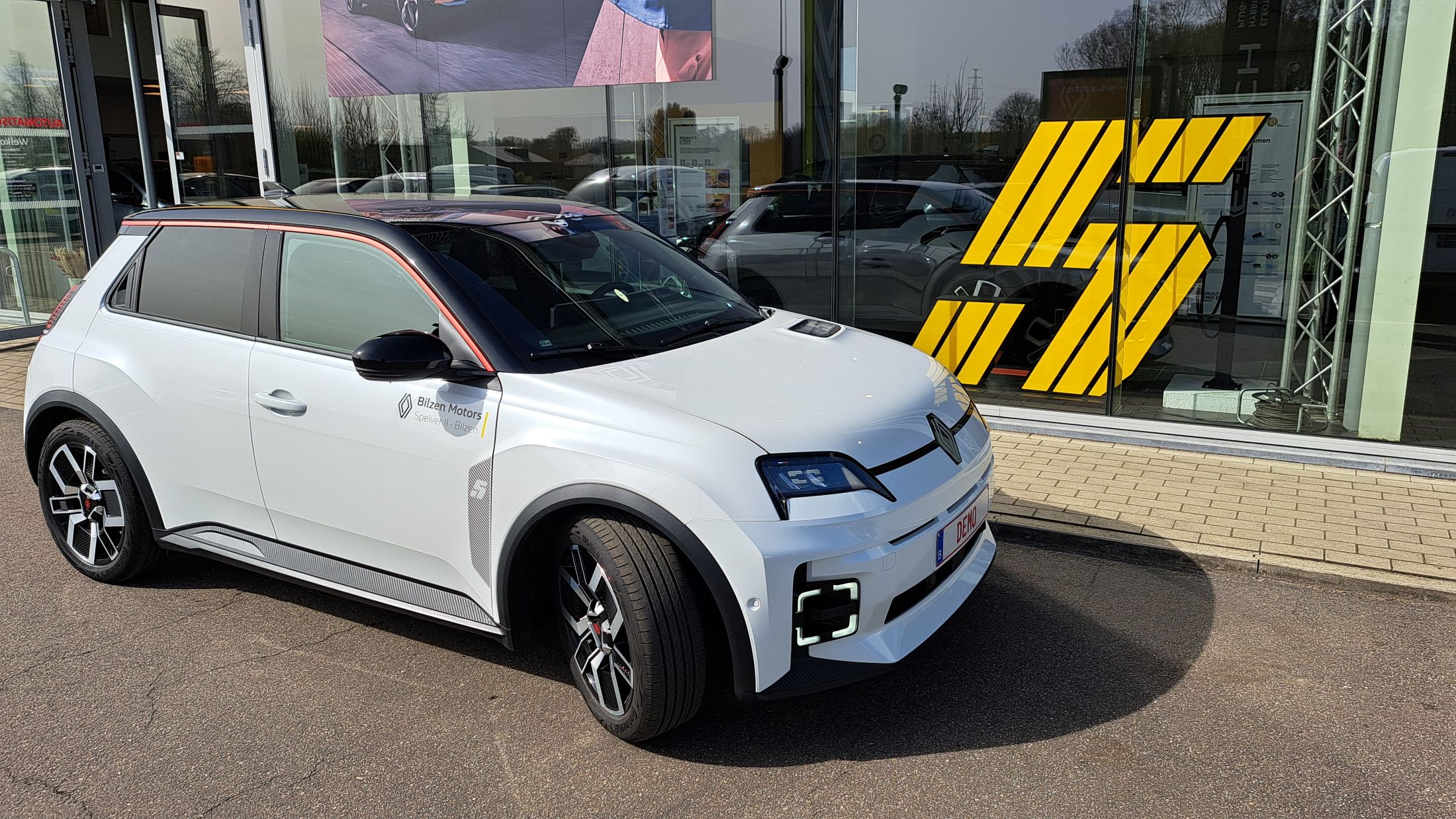 Renault 5 E-Tech Electric Techno 150 Pk comfort Range
