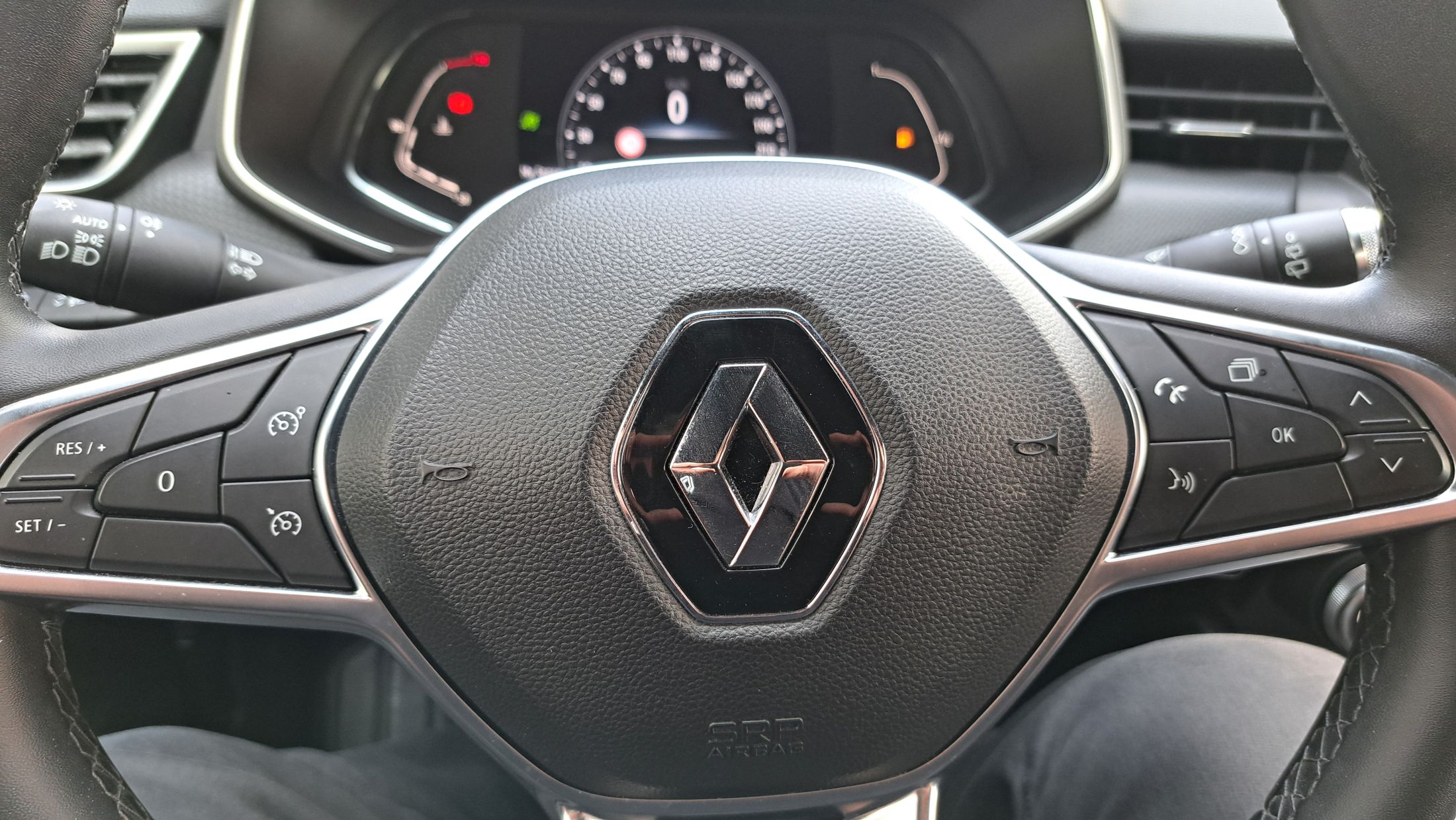 Renault Clio TCe 90 Intens, airco, GPS, camera, sensoren V+A