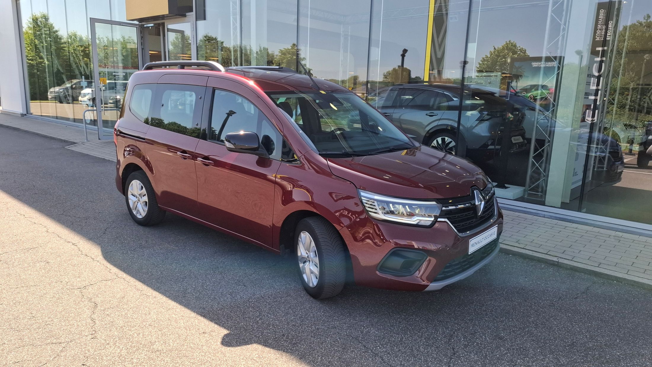 Renault Kangoo 1332cc/102Pk, airco, camera, schuifdeur L+R