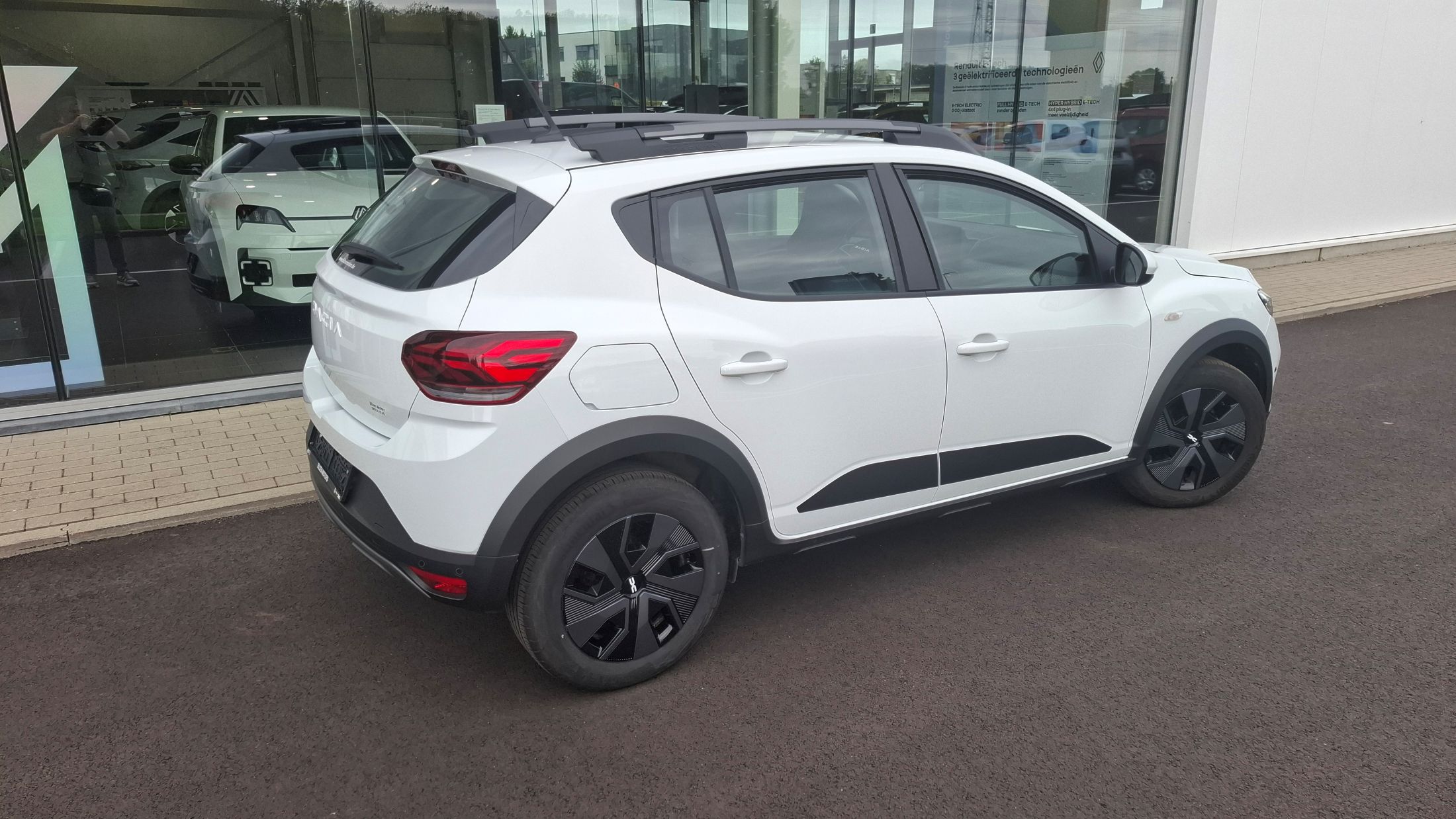 Dacia Stepway TCe 91 Pk, airco, camera, sensor V+A, dodehoekwaarschuwing
