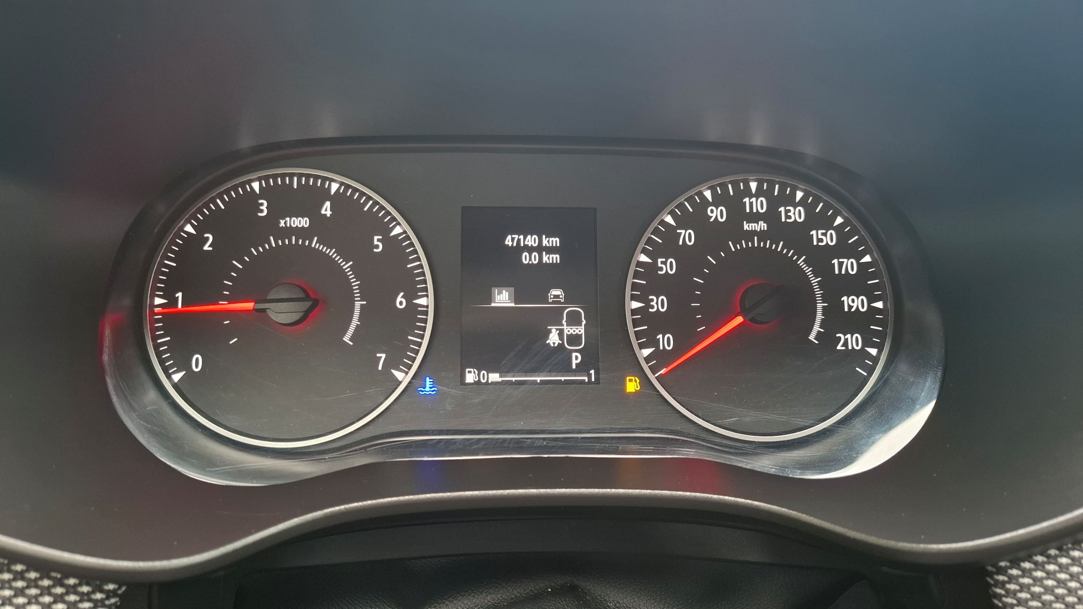 Dacia Sandero TCe 90 AUTOMAAT,airco, sensorV+A, camera, trekhaak