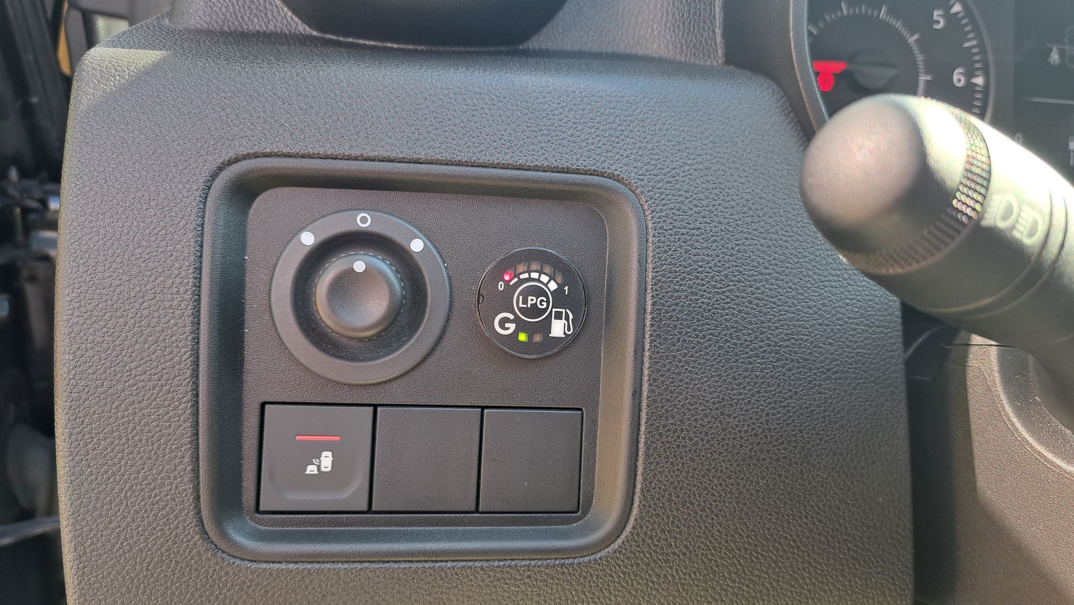 Dacia Duster TCe90 Pk benz/LPG, 360° camera, dodehoekw, 4sezoensbanden
