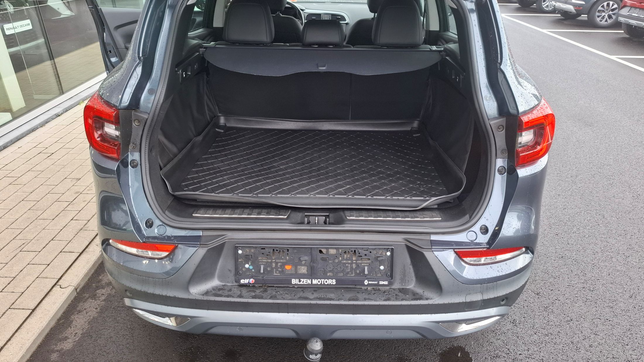 Renault Kadjar TCe140, GPS, camera, trekhaak, zetelverwarming, dodehoekwaarschuwing