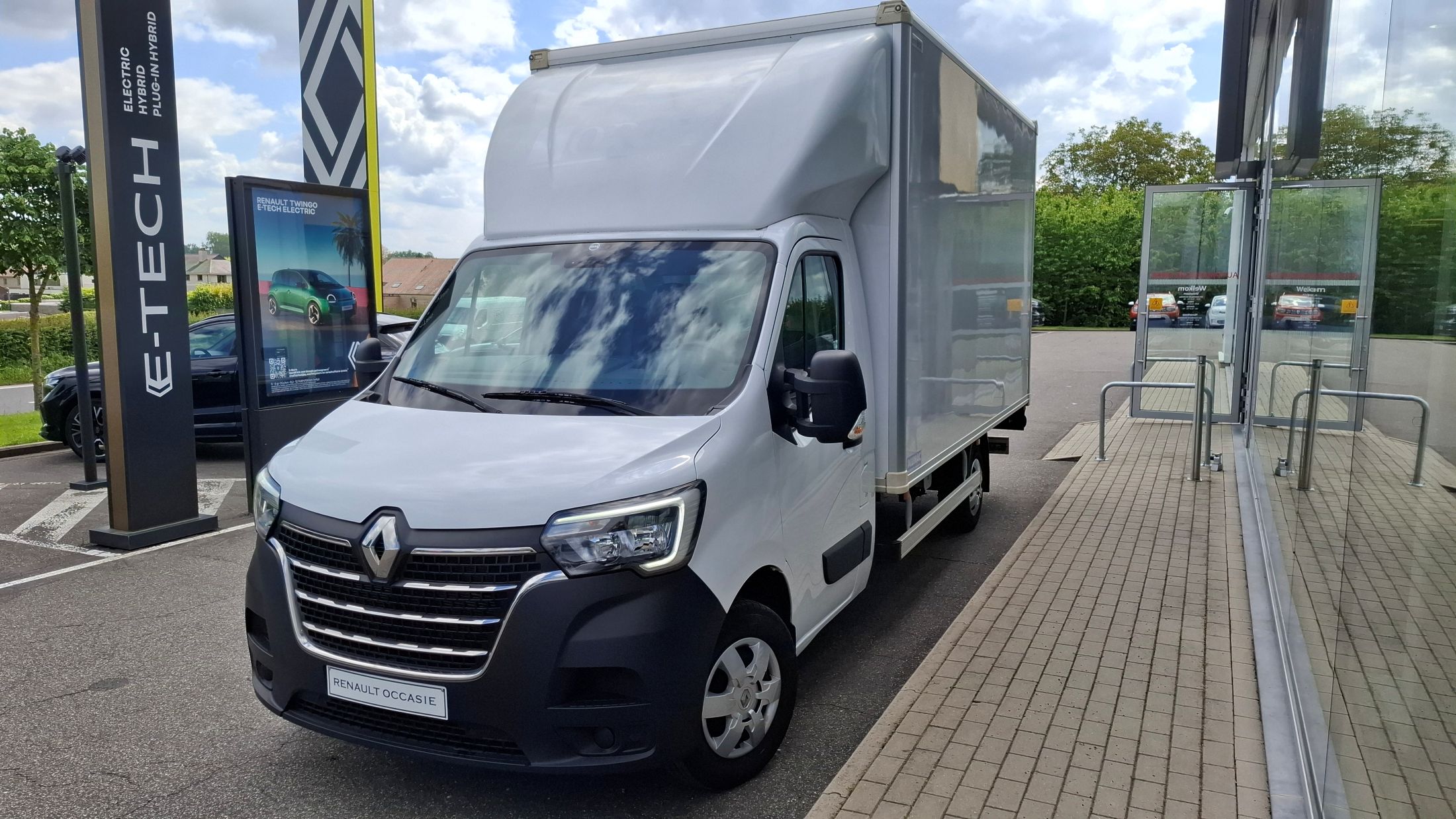 Renault  Master Cargo 2299/165Pk, GPS, airco, laadklep 750Kg