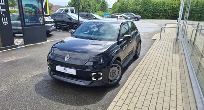 Renault  R5 Full Electric EV 88 kW / 40kWh, airco, sensoren A