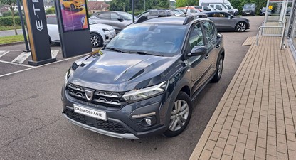 Dacia Stepway TCe 90, airco, applecarplay&android, sensor A