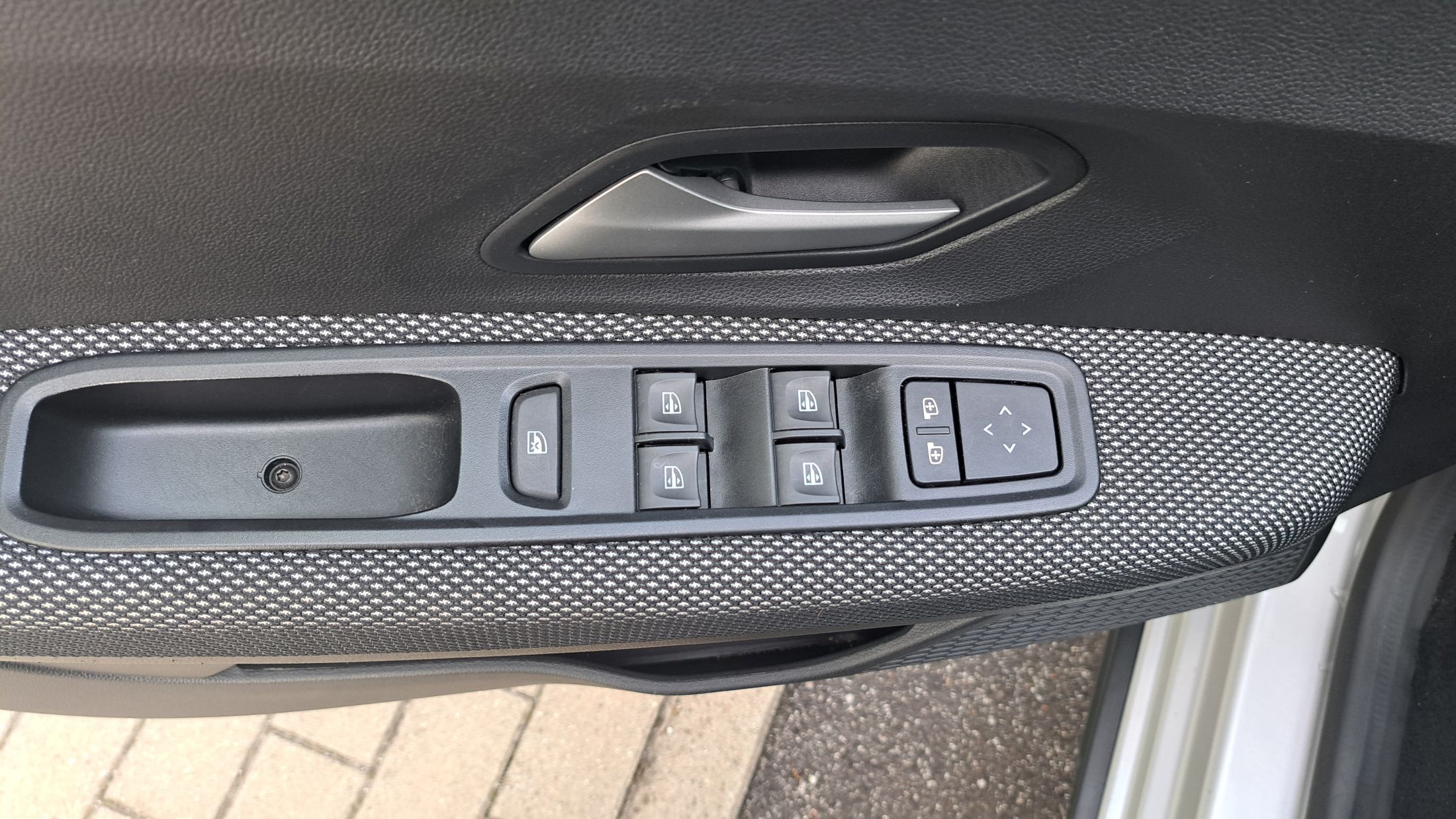 Dacia Stepway TCe 90, GPS, sensor V+A, camera, dodehoekwaarschuwing