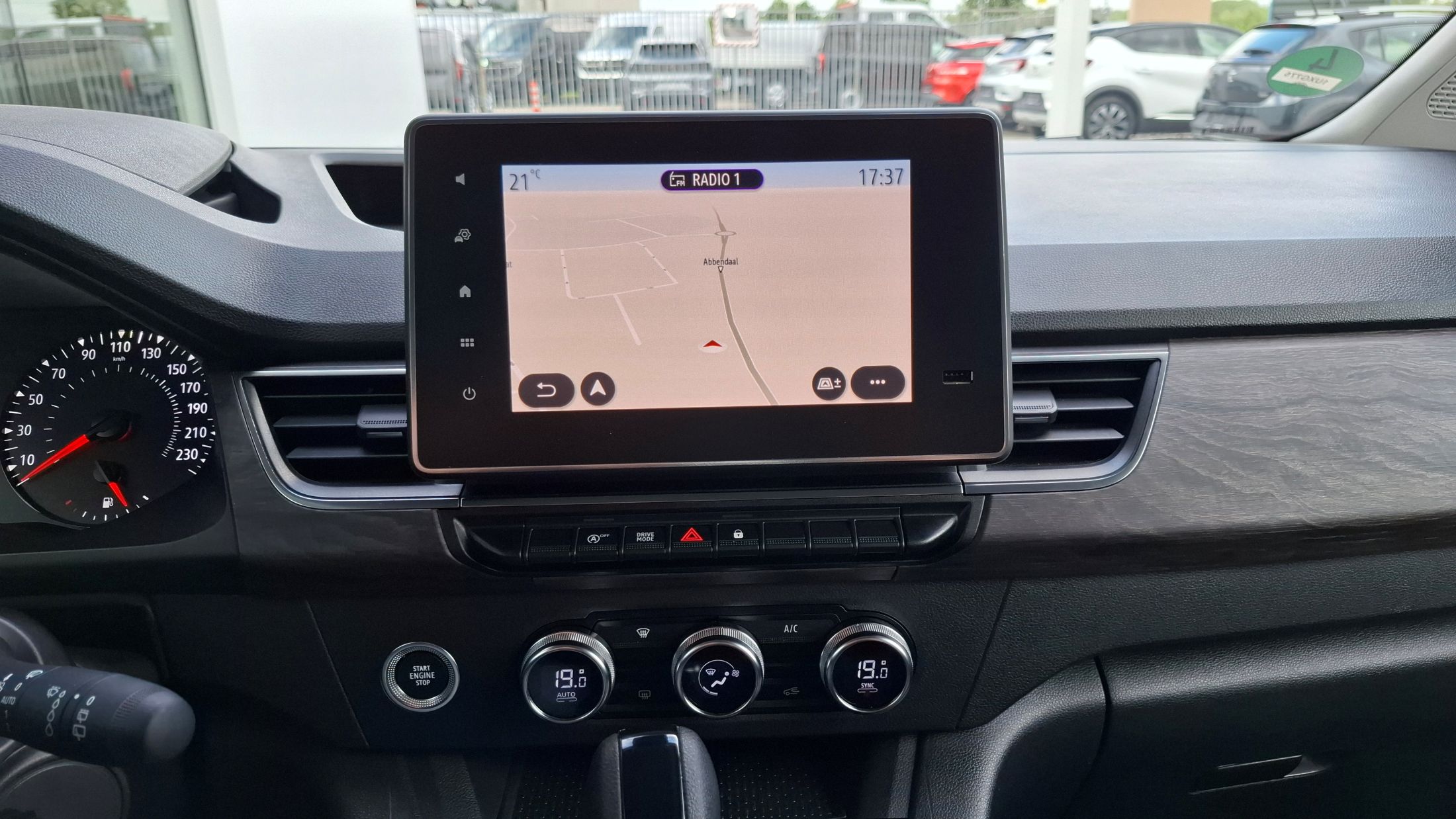 Renault Kangoo AUTOMAAT 1332cc/130Pk, airco, GPS, camera