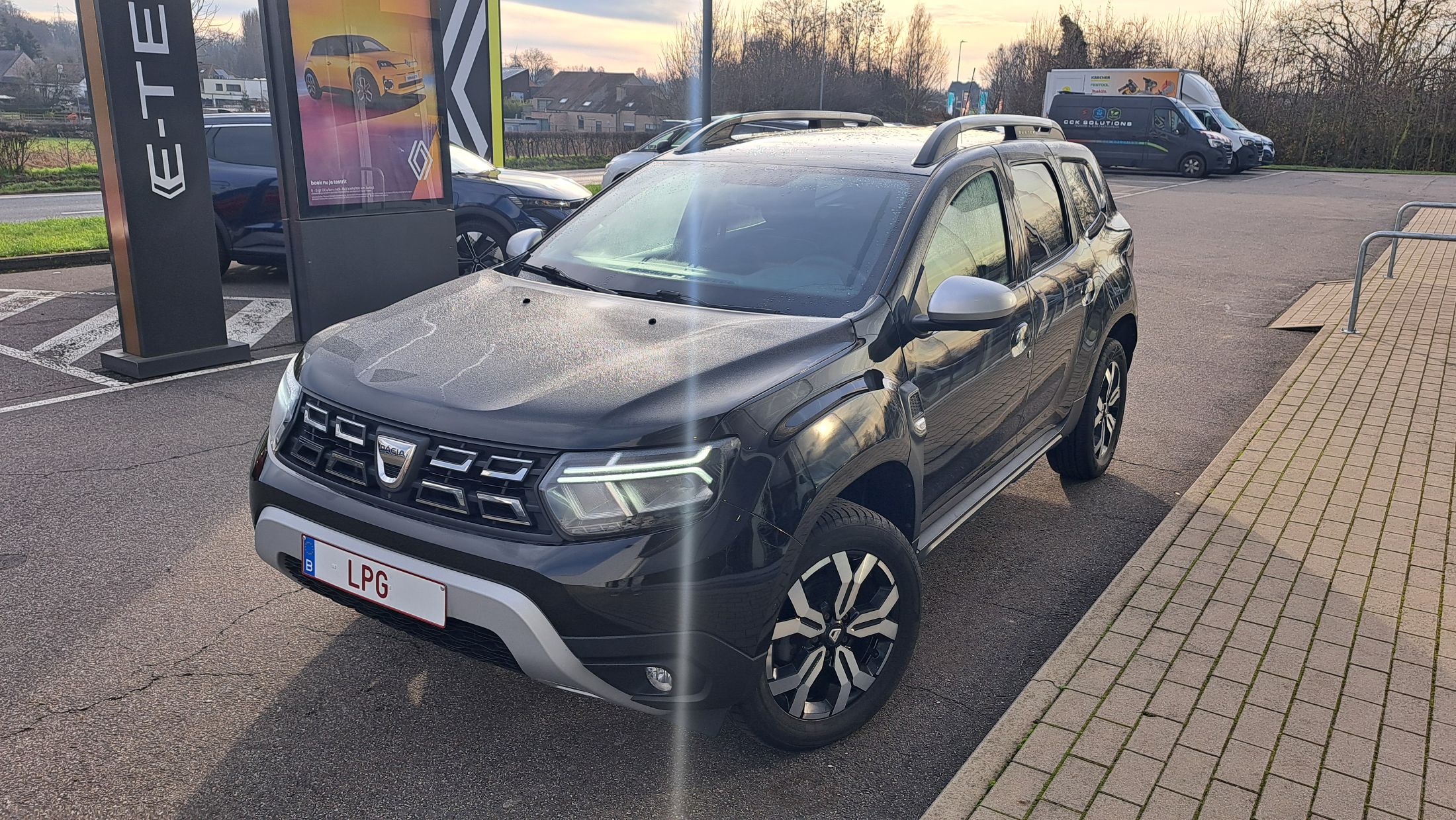 Dacia  Duster TCe 90, benzine/LPG, 360camera, dodehoekwaarschuwing