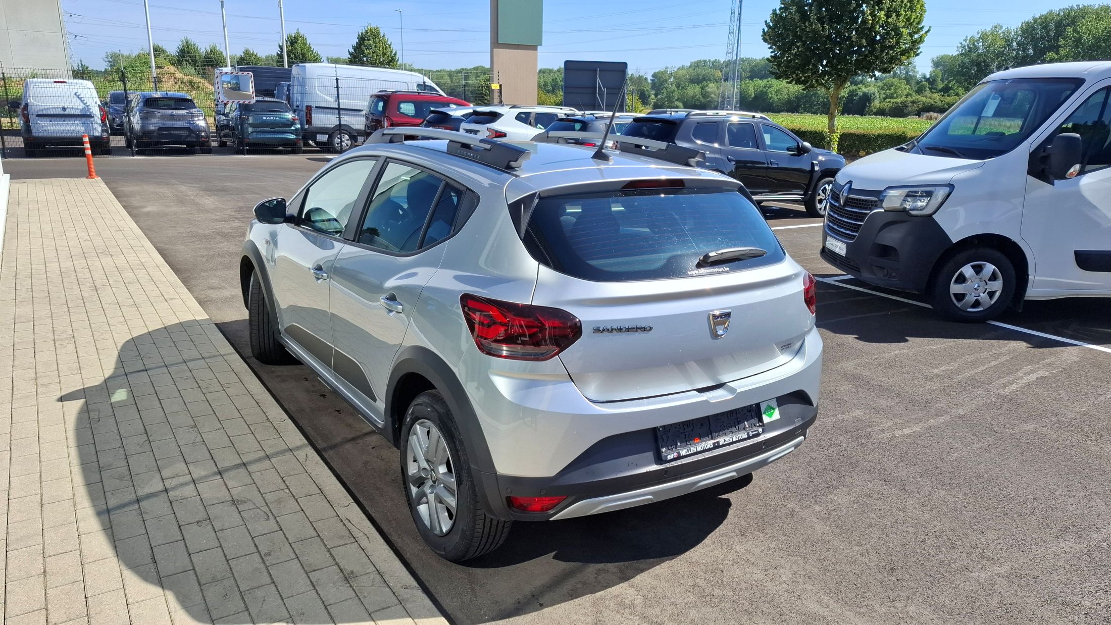 Dacia Stepway 90Pk benz+LPG, airco, GPS, camera, dodehoekwaarschuwing.