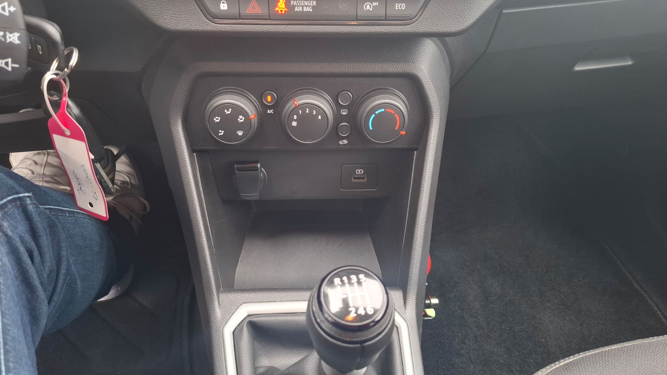 Dacia Jogger benzine+LPG, airco, GPS, camera, 7 zitplaatsen, trekhaak