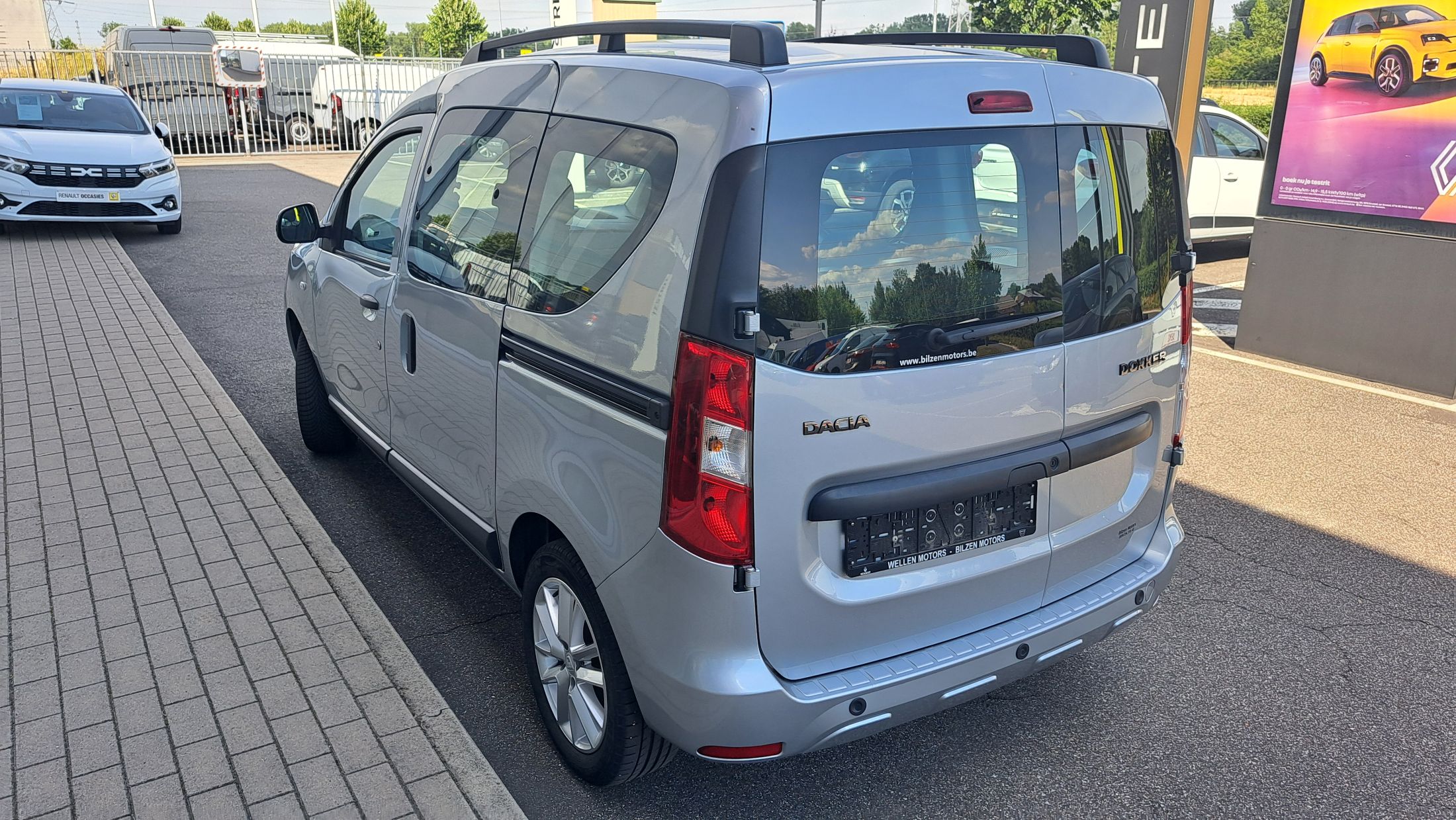 Dacia Dokker 1332cc 130Pk, GPS, sensor A, schuifdeur L+R