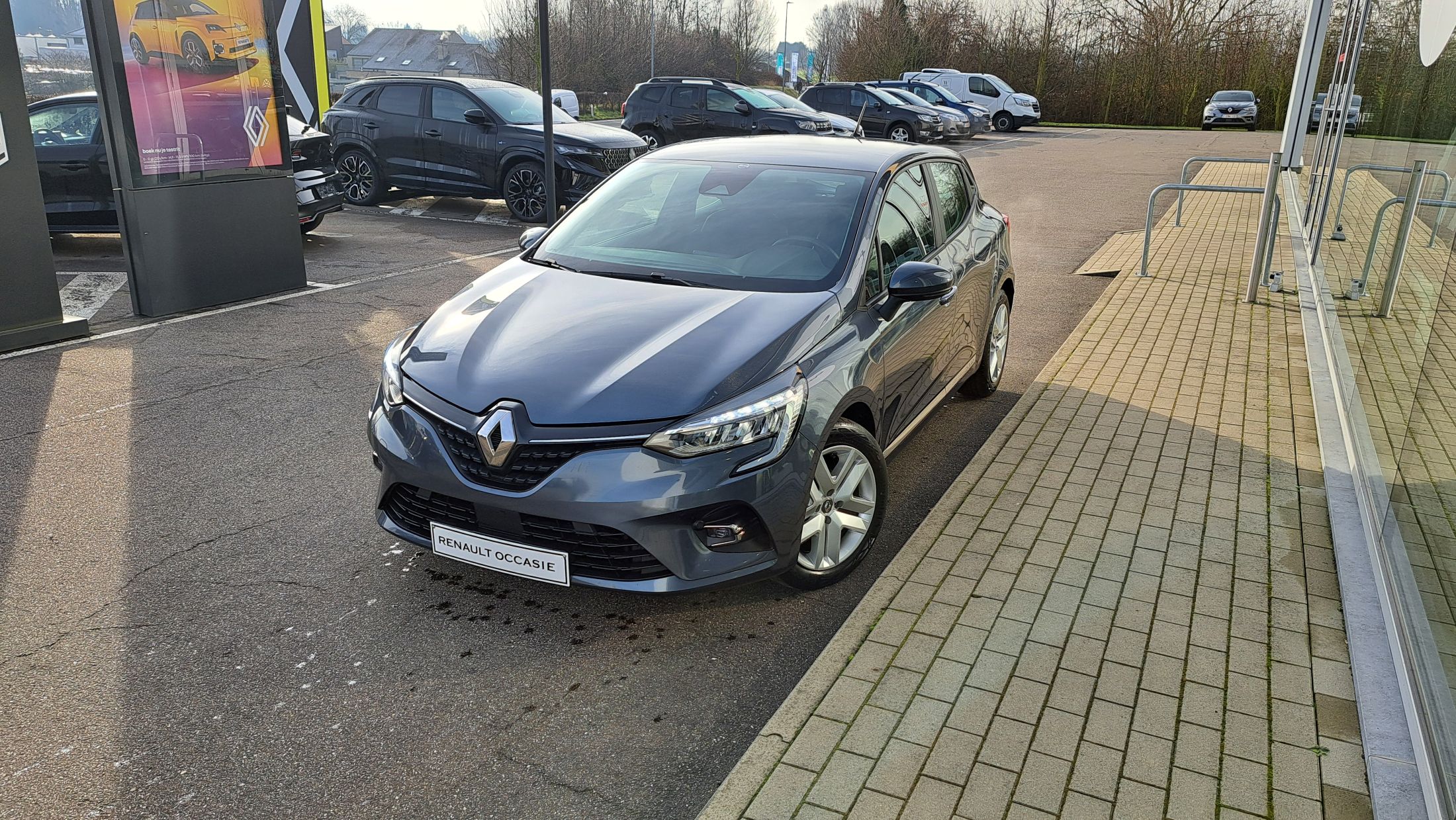 Renault  Clio TCe 101 Pk, airco, apple & android, sensor A