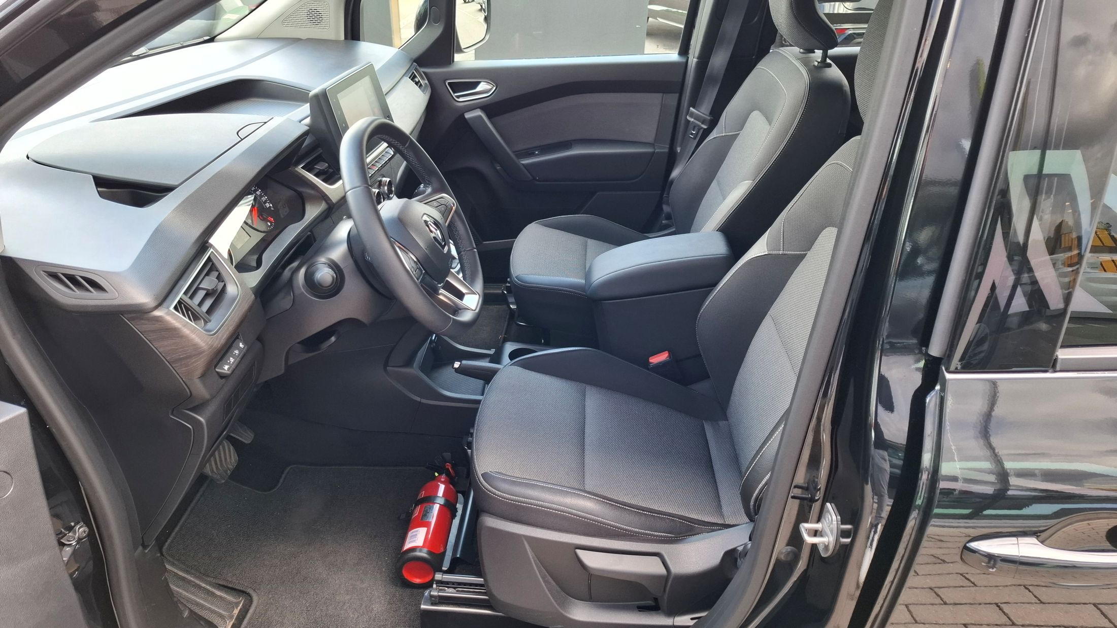 Renault Kangoo AUTOMAAT 1332cc/130Pk, airco, GPS, camera