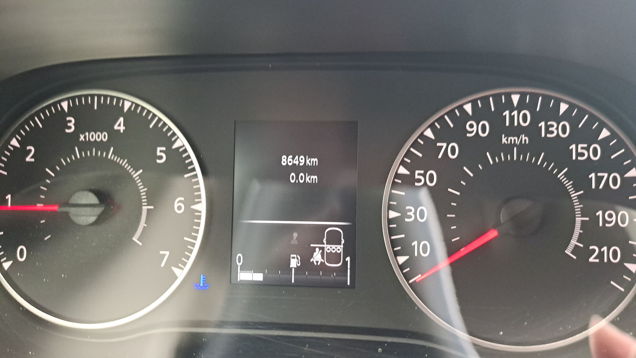 Dacia Duster TCe 90, airco, GPS, sensoren A, camera, trekhaak, 8648 km