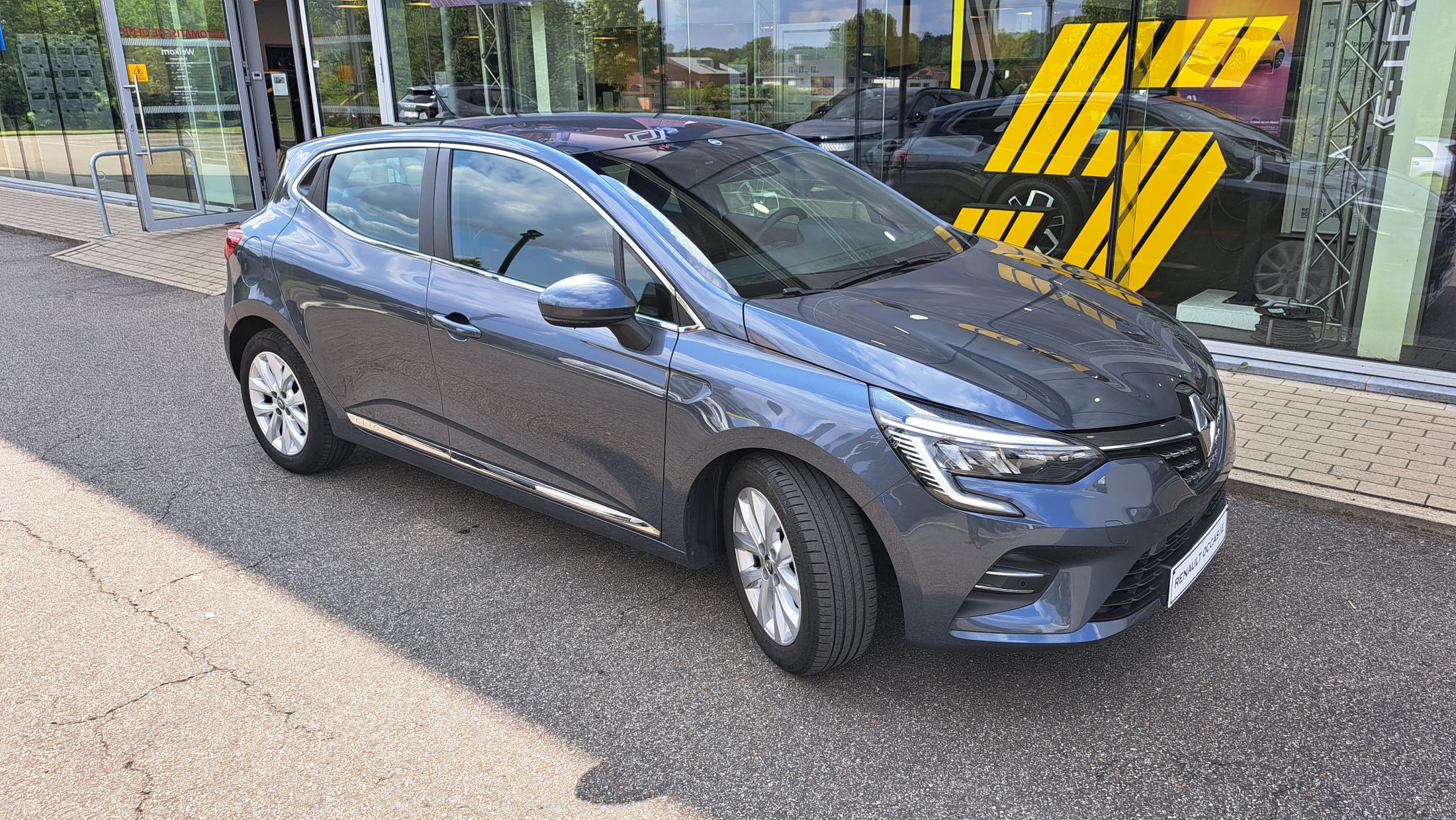 Renault Clio TCe 90 Intens, airco, GPS, camera, sensoren V+A