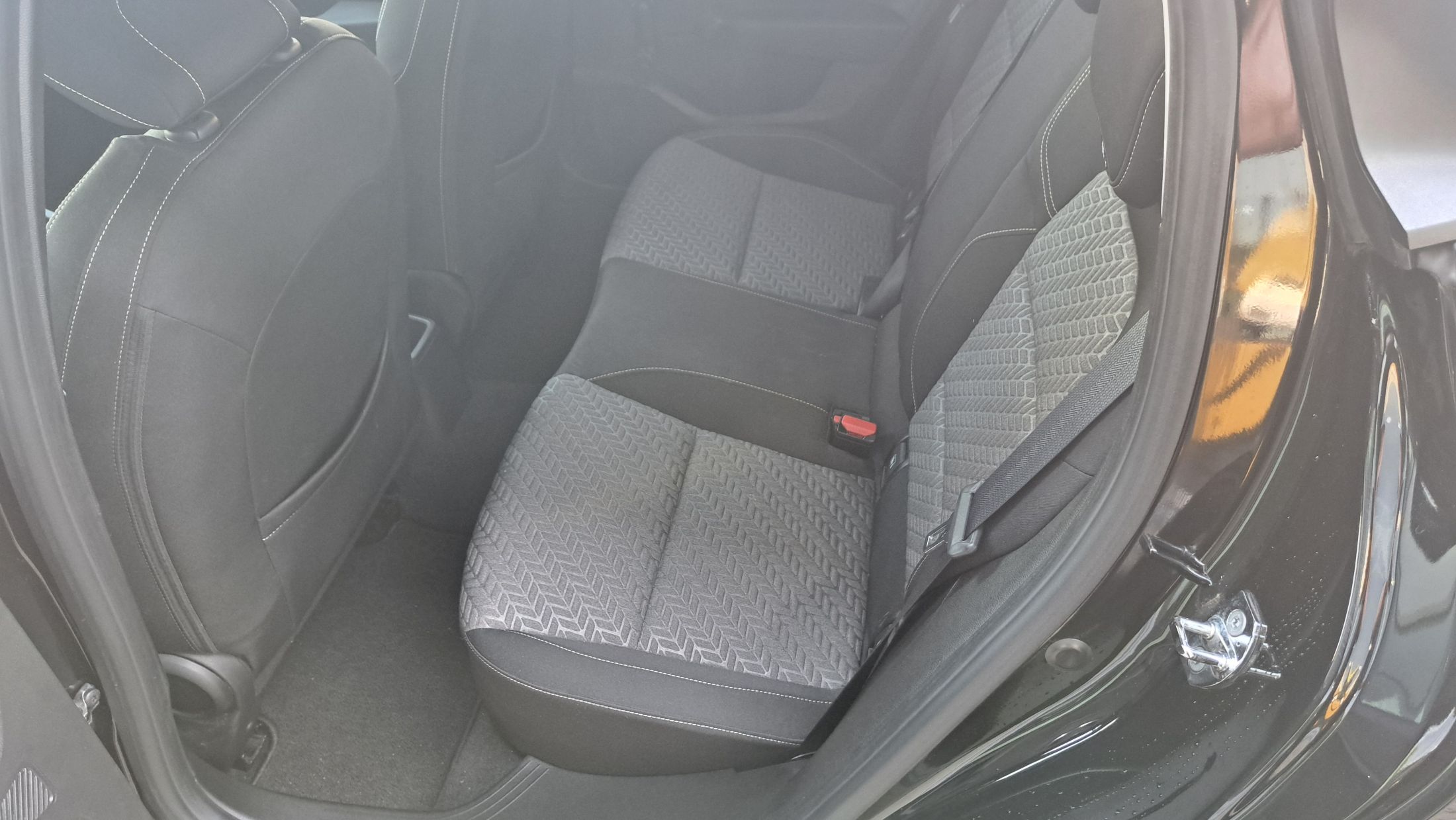 Renault Clio TCe 90 Limited, airco, GPS, licht-&regensensor