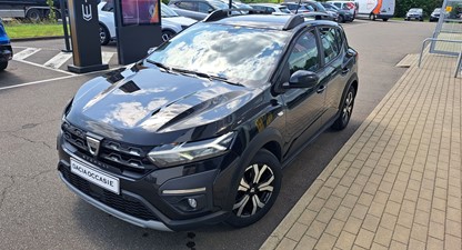 Dacia Stepway TCe 90, GPS, camera, sensoren, trekhaak, dodehoekwaarschuwing