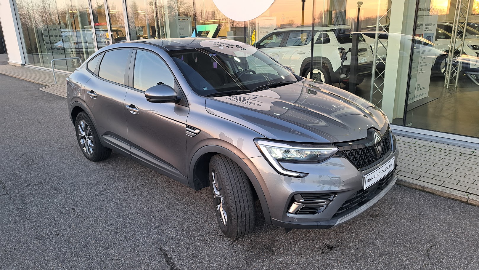 Renault Arkana E-Tech Hybrid 1,6cc -145Pk, 19700 € + BTW - DEMOWAGEN