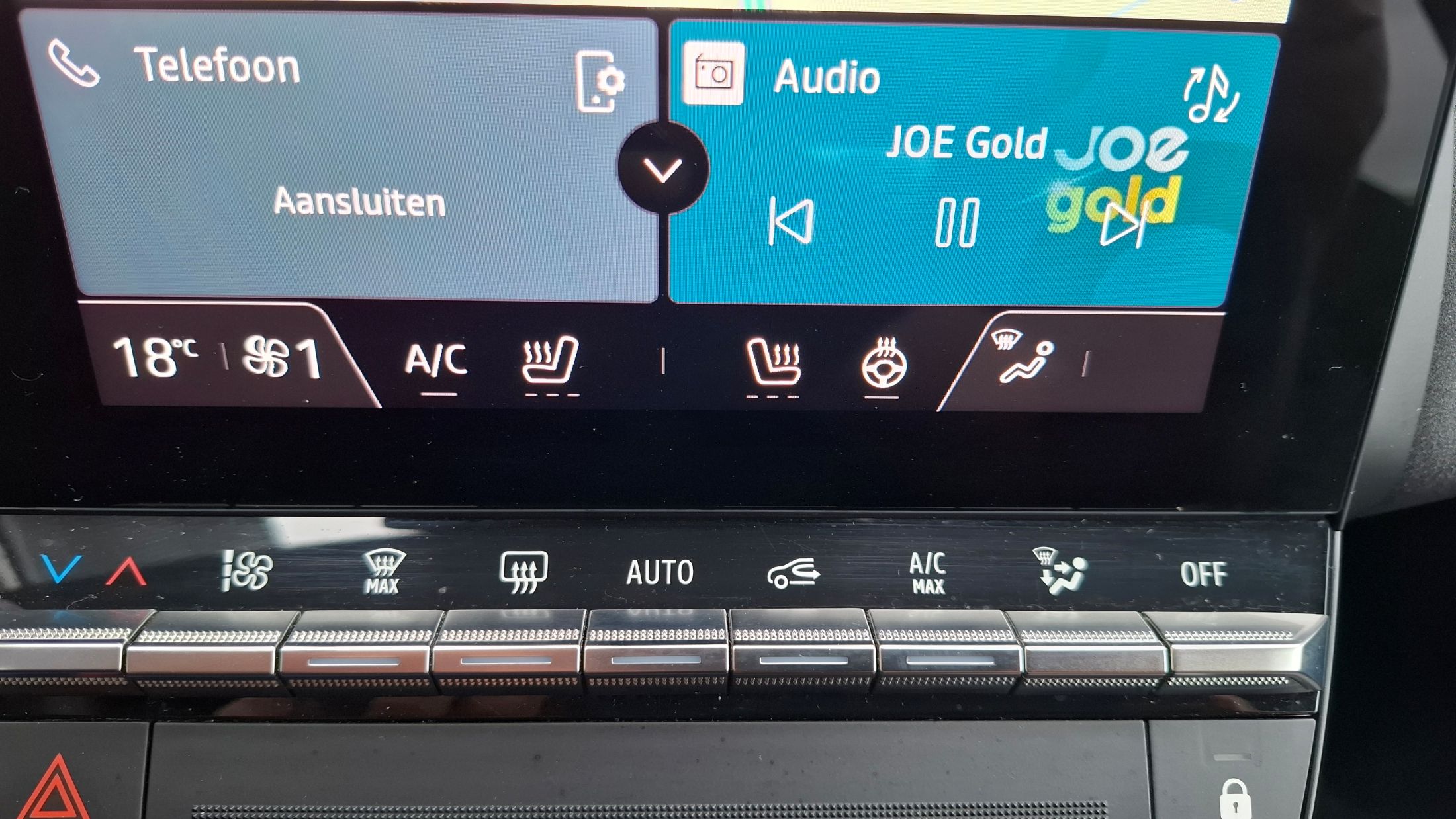 Renault Captur 1332cc/160Pk AUTOMAAT, trekhaak, zetelverwarming.