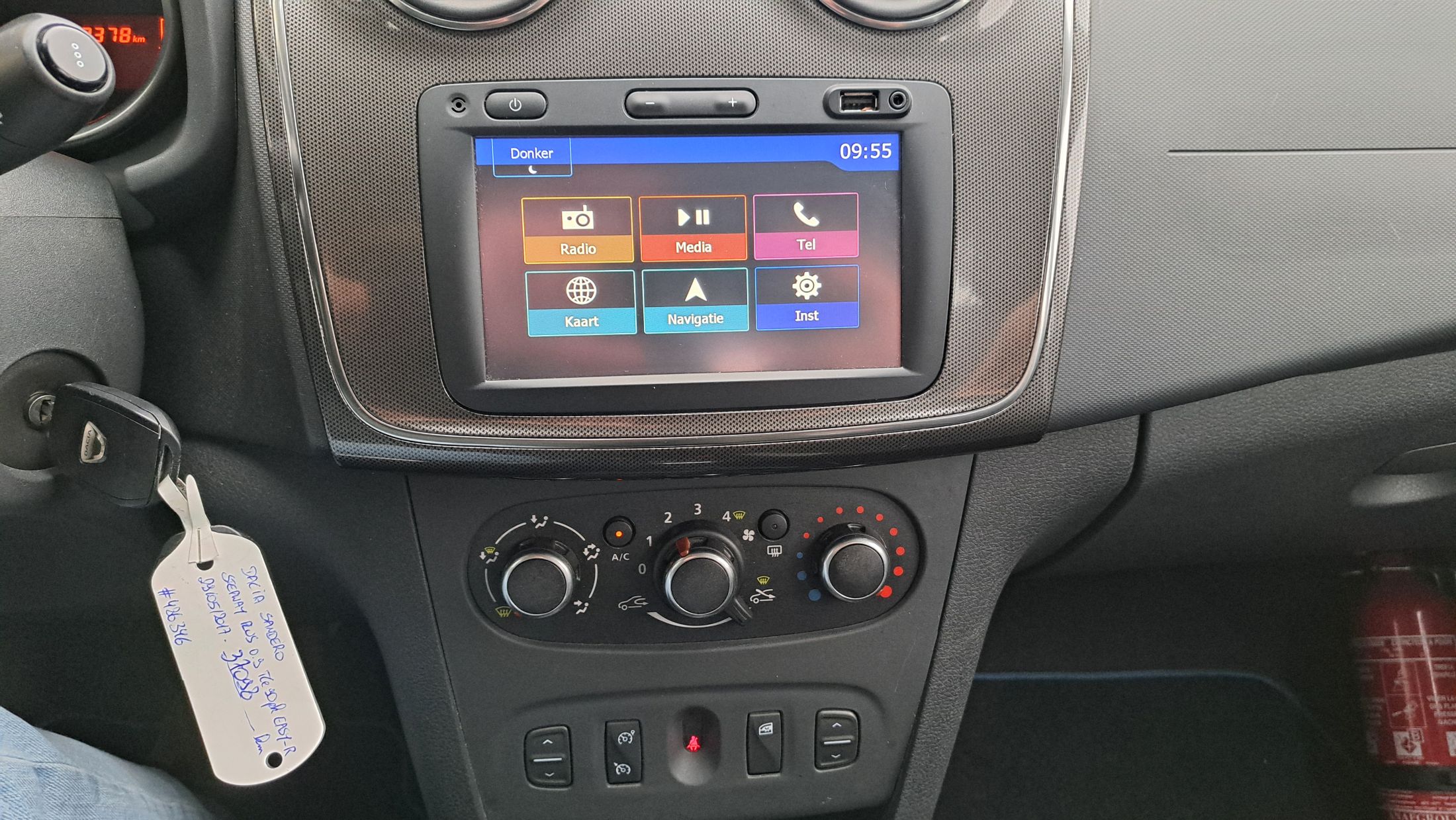 Dacia Sandero Stepway TCe 90, AUTOMAAT, sensoren A, camera, GPS