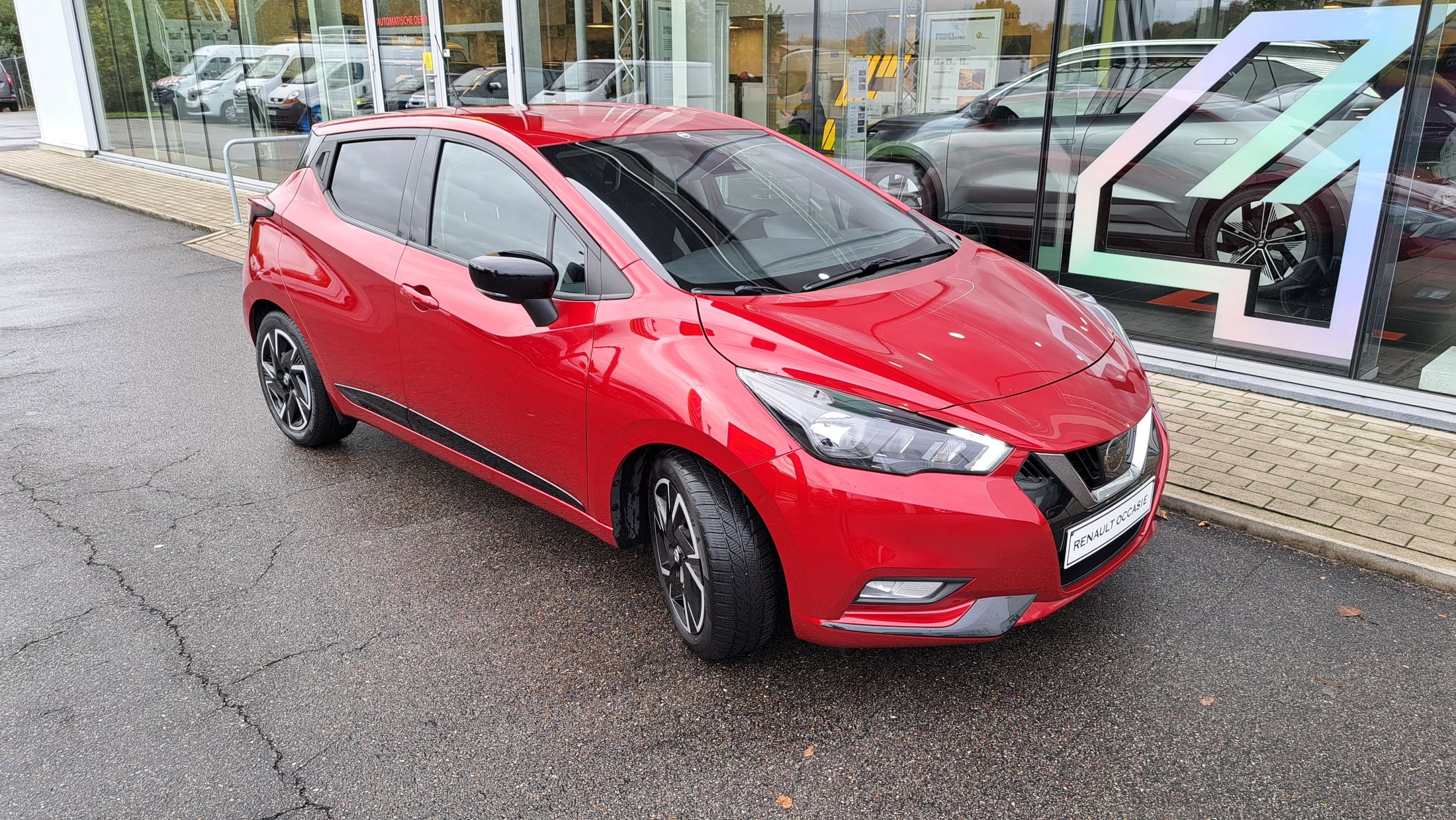 Nissan Micra TCe 92Pk, airco, GPS, sensor A, zetelverwarming