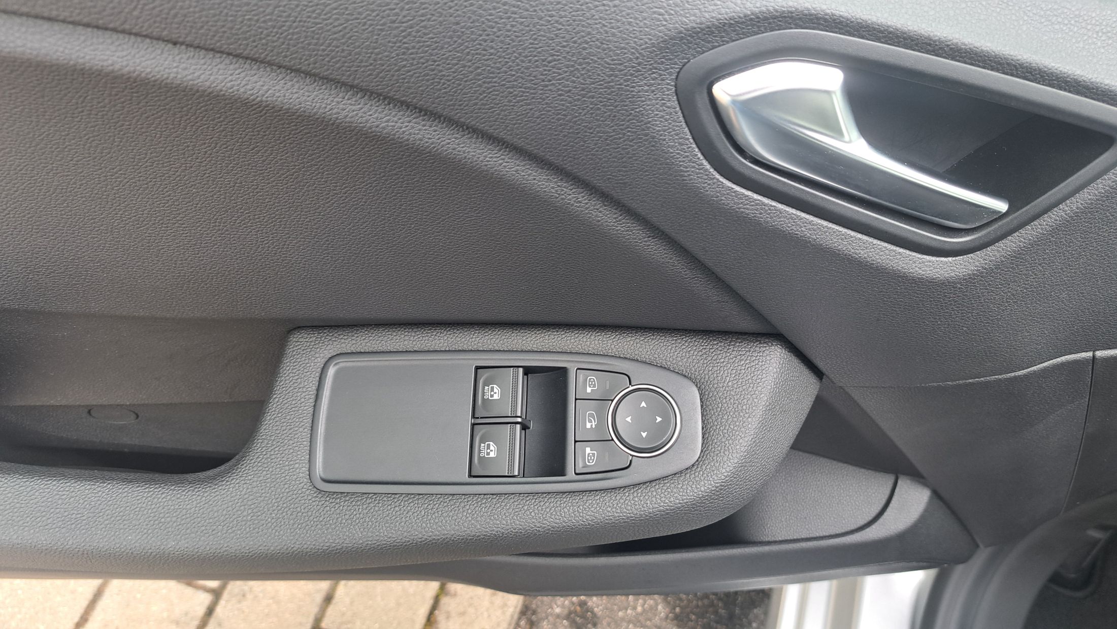 Renault Clio Limited TCe 90, airco, GPS, sensor A, camera