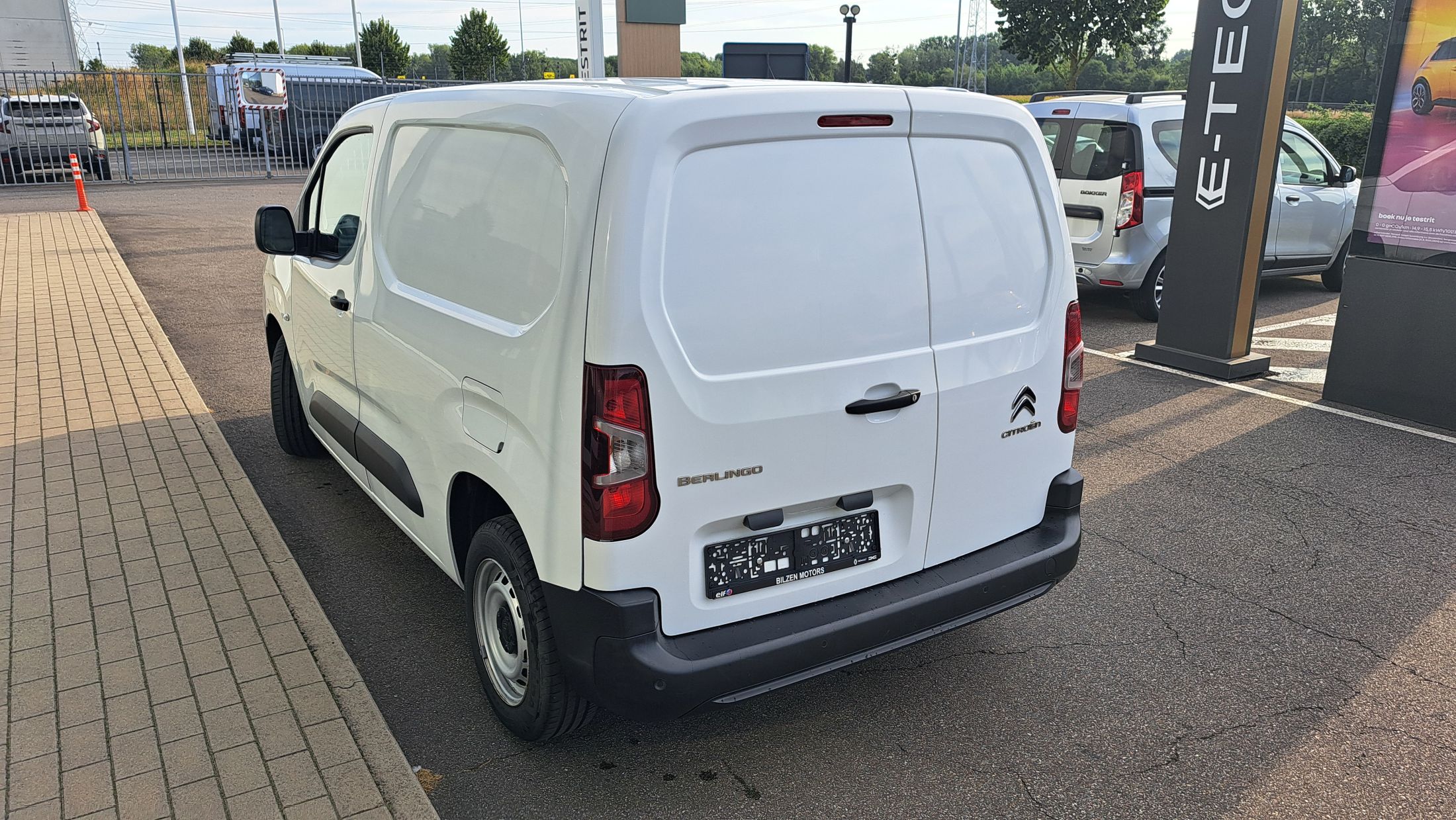 Citroen Berlingo 1500HDi 102Pk, 3 zit, airco, licht&regensor