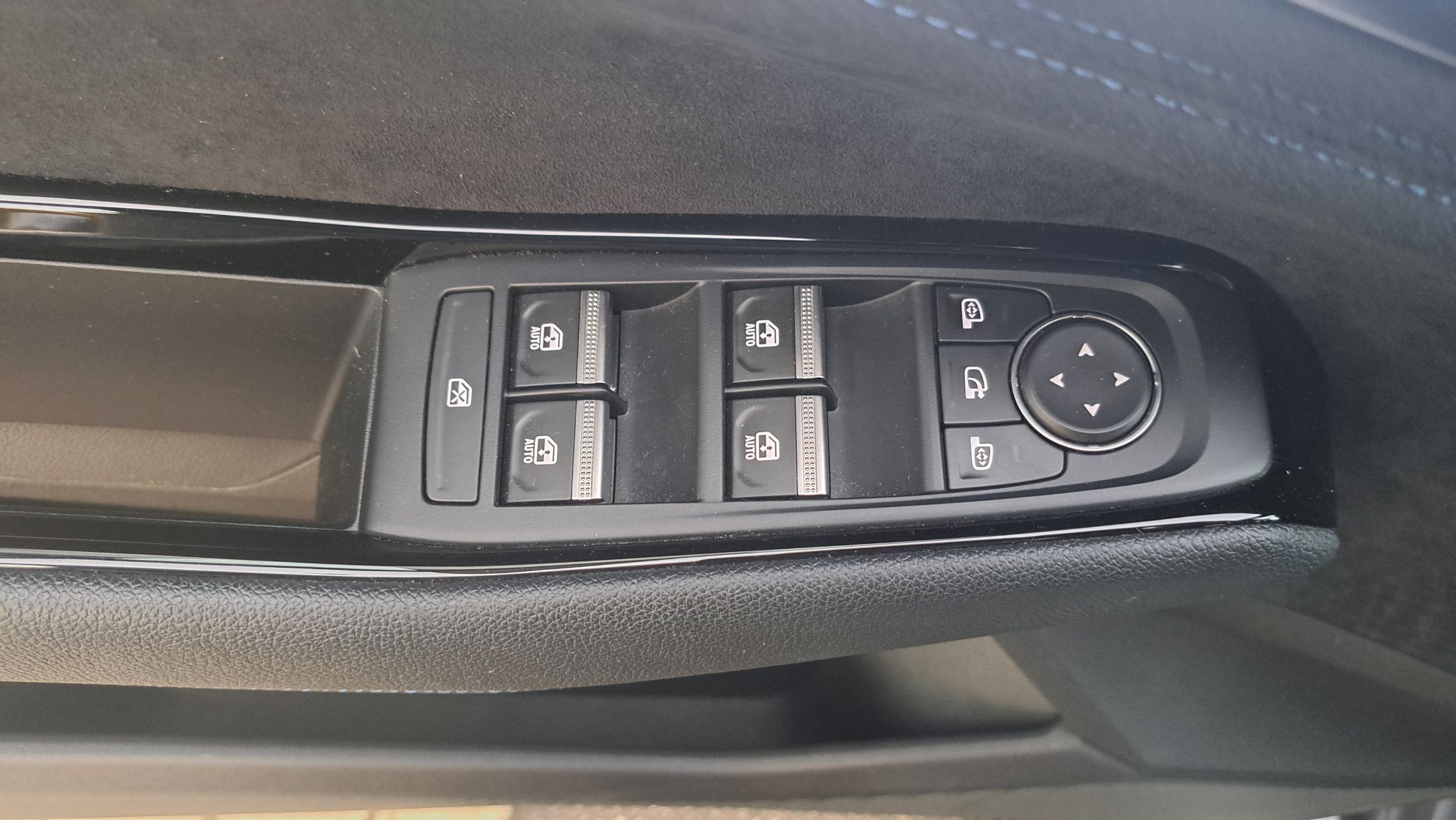 Renault Austral E-Tech full-Hybrid Esprit Alpine 200Pk, garantie tot 02/2028