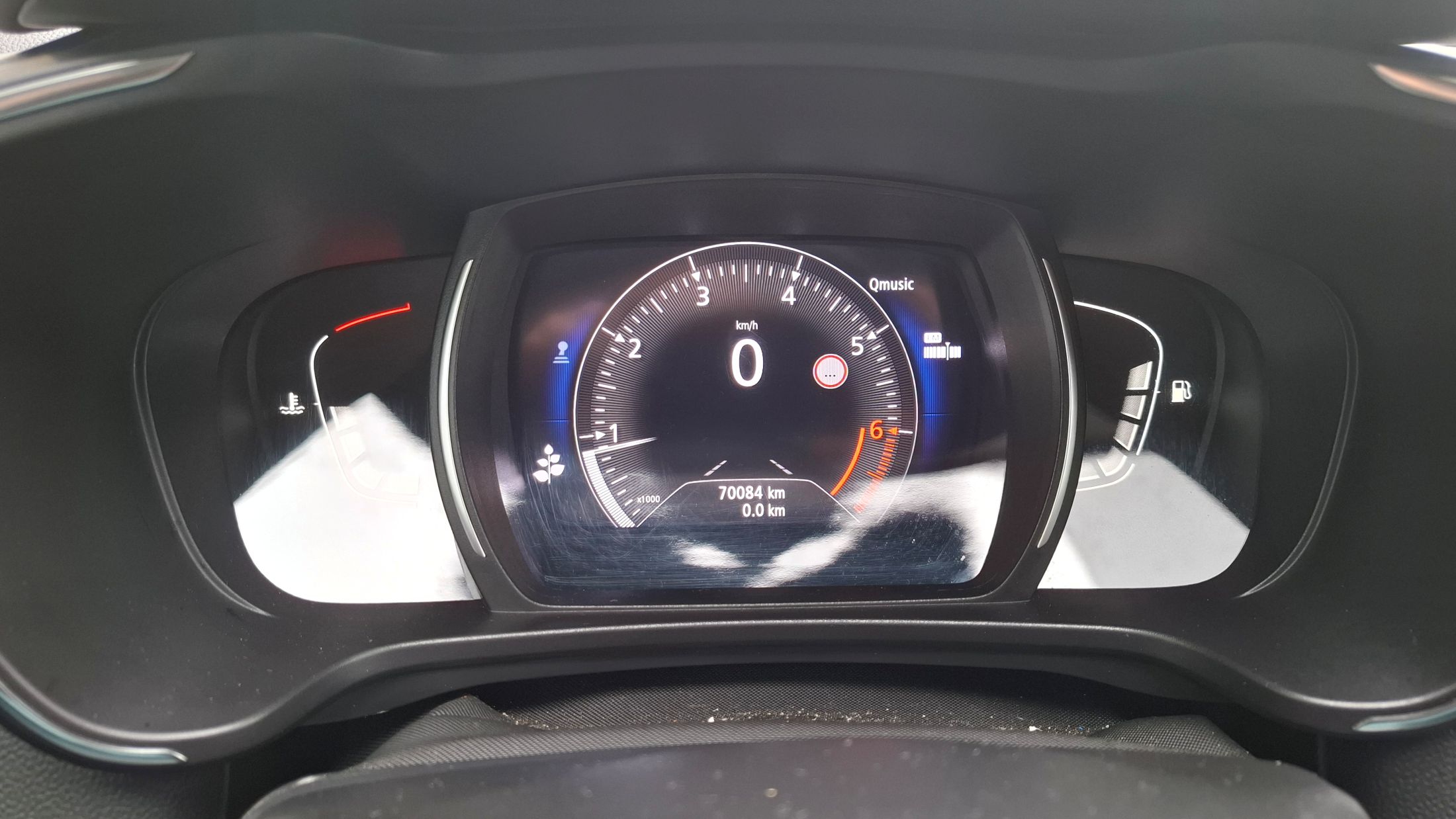Renault Kadjar TCe140, GPS, camera, trekhaak, zetelverwarming, dodehoekwaarschuwing