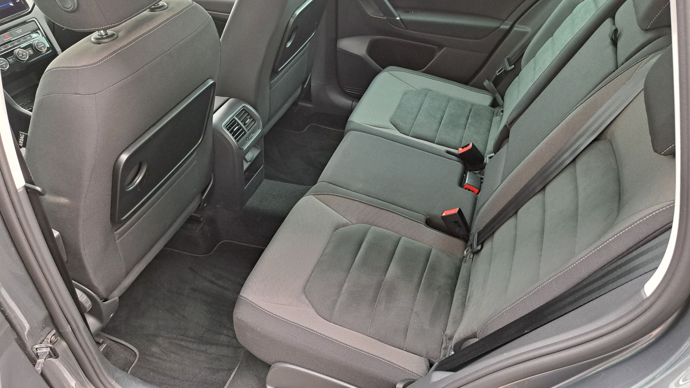 VW Golf Sportsvan 150 Pk AUTOMAAT, zetelverwarming, camera