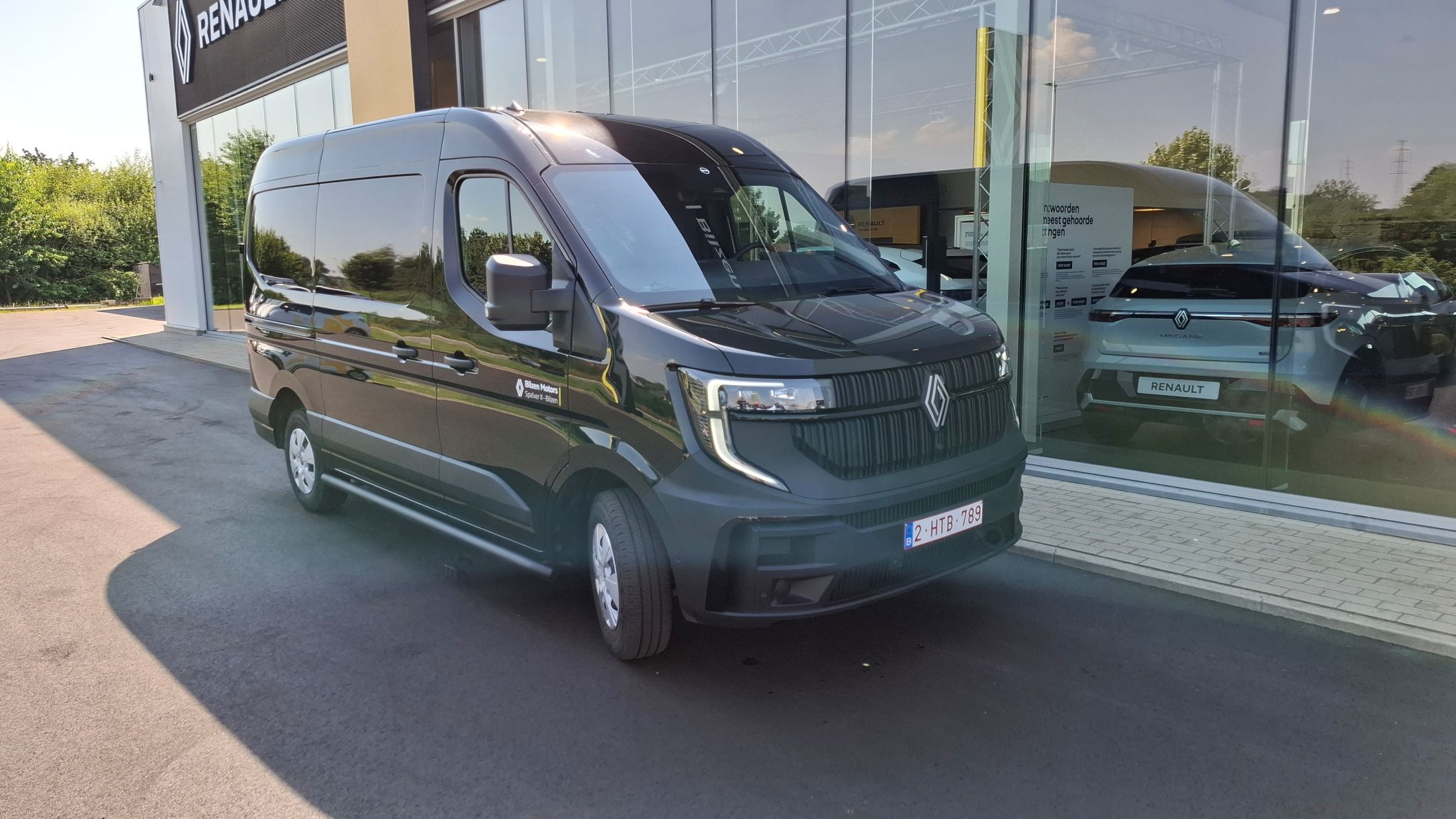 Renault Master L2H2, 150Pk AUTOMAAT, sensor V+A, camera, trekhaak.