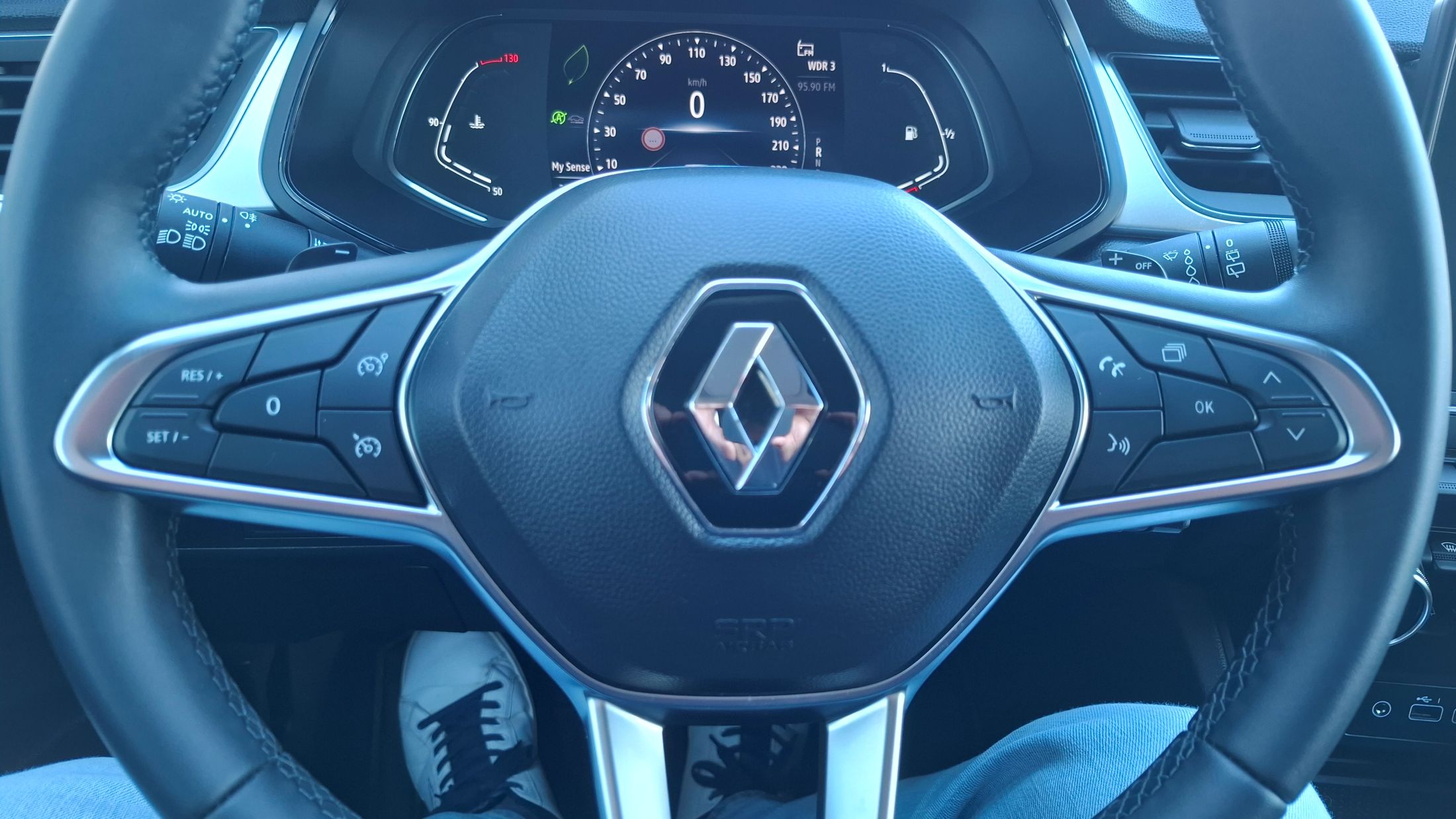 Renault Captur AUTOMAAT 1332cc/140Pk, GPS, camera, sensoren A