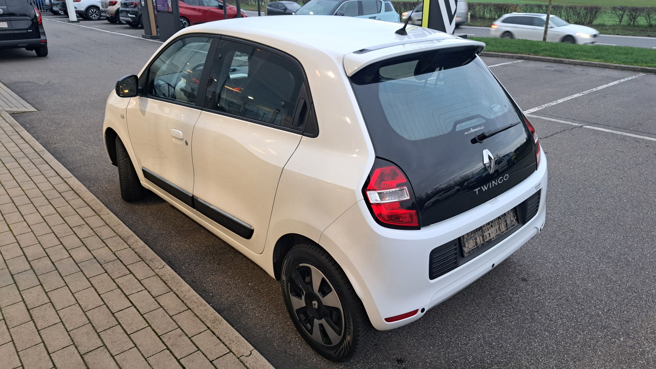 Renault Twingo TCe 70Pk, airco, sensoren A, GARANTIE